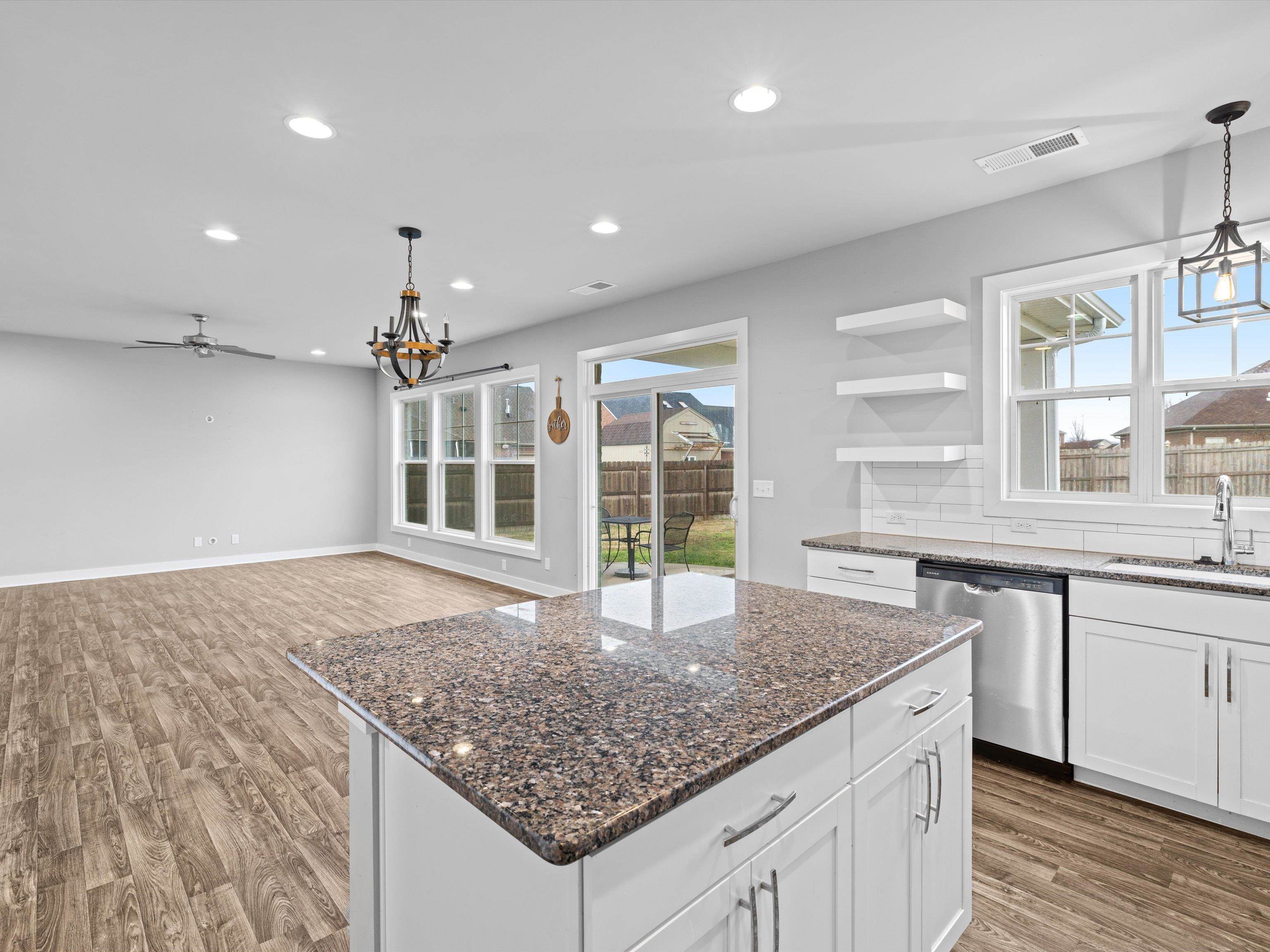 1901 Whispering Meadows Dr, Owensboro, Kentucky 42301, 4 Bedrooms Bedrooms, ,2 BathroomsBathrooms,Single Family Residence,For Sale,Whispering Meadows Dr,93799