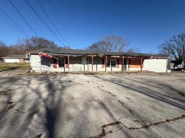 368 Plum Springs Rd, Bowling Green, Kentucky 42101, 4 Bedrooms Bedrooms, ,2 BathroomsBathrooms,Duplex,For Sale,Plum Springs Rd,93801