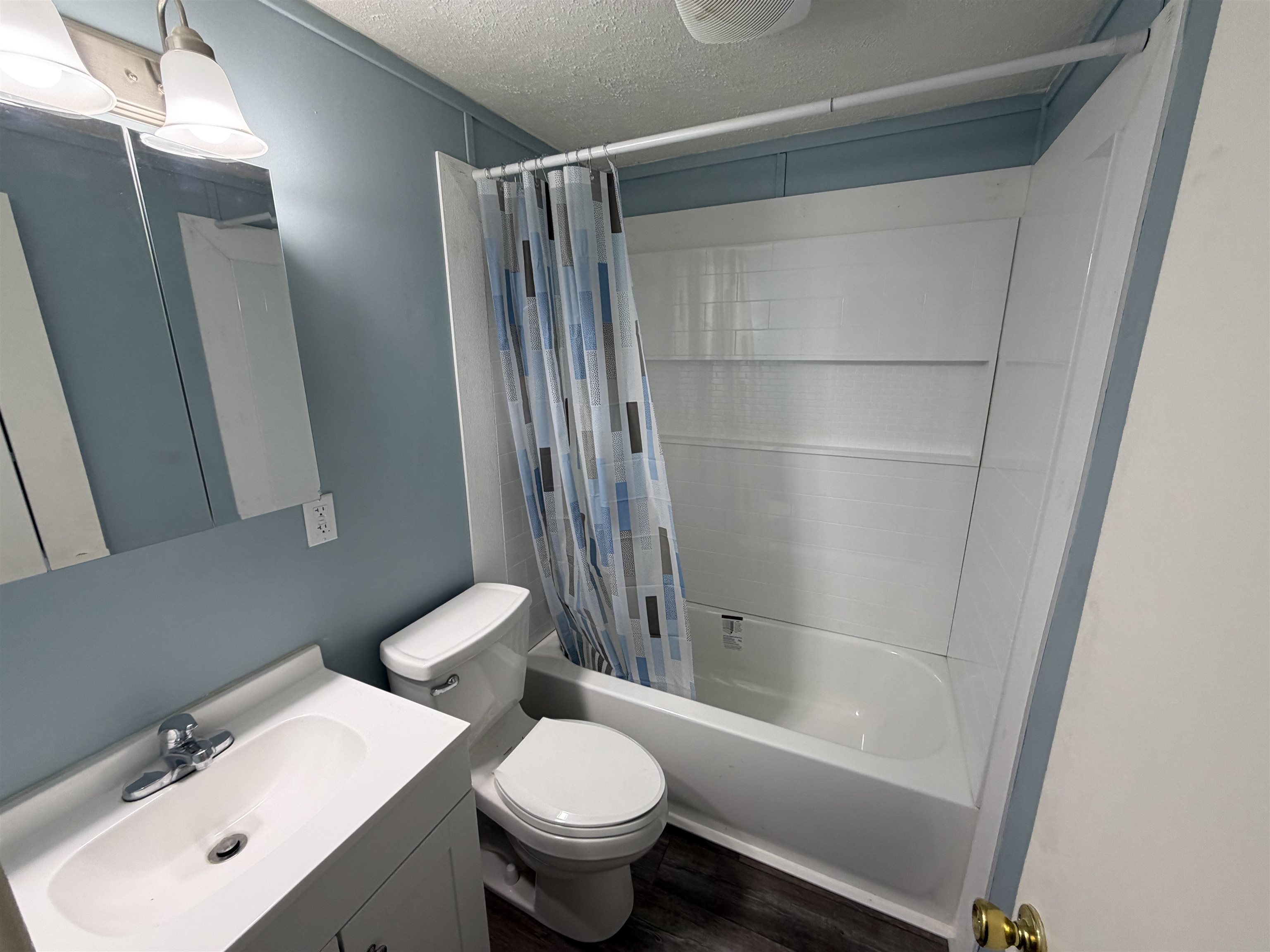 610 Dornell Street, Owensboro, Kentucky 42301, 4 Bedrooms Bedrooms, ,1 BathroomBathrooms,Single Family Residence,For Sale,Dornell Street,93804