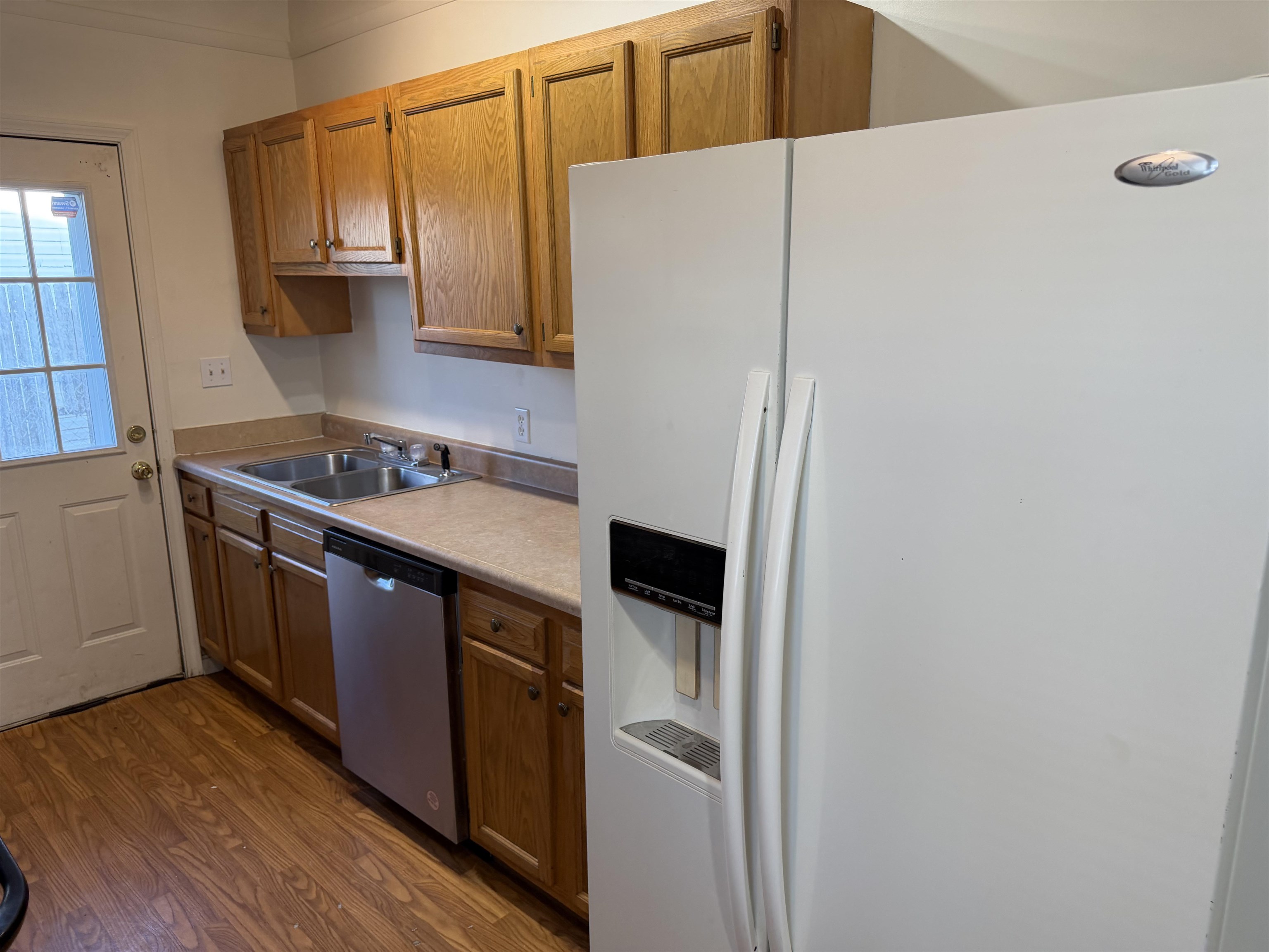 737 Jed Place, Owensboro, Kentucky 42301, 3 Bedrooms Bedrooms, ,1 BathroomBathrooms,Single Family Residence,For Sale,Jed Place,93805