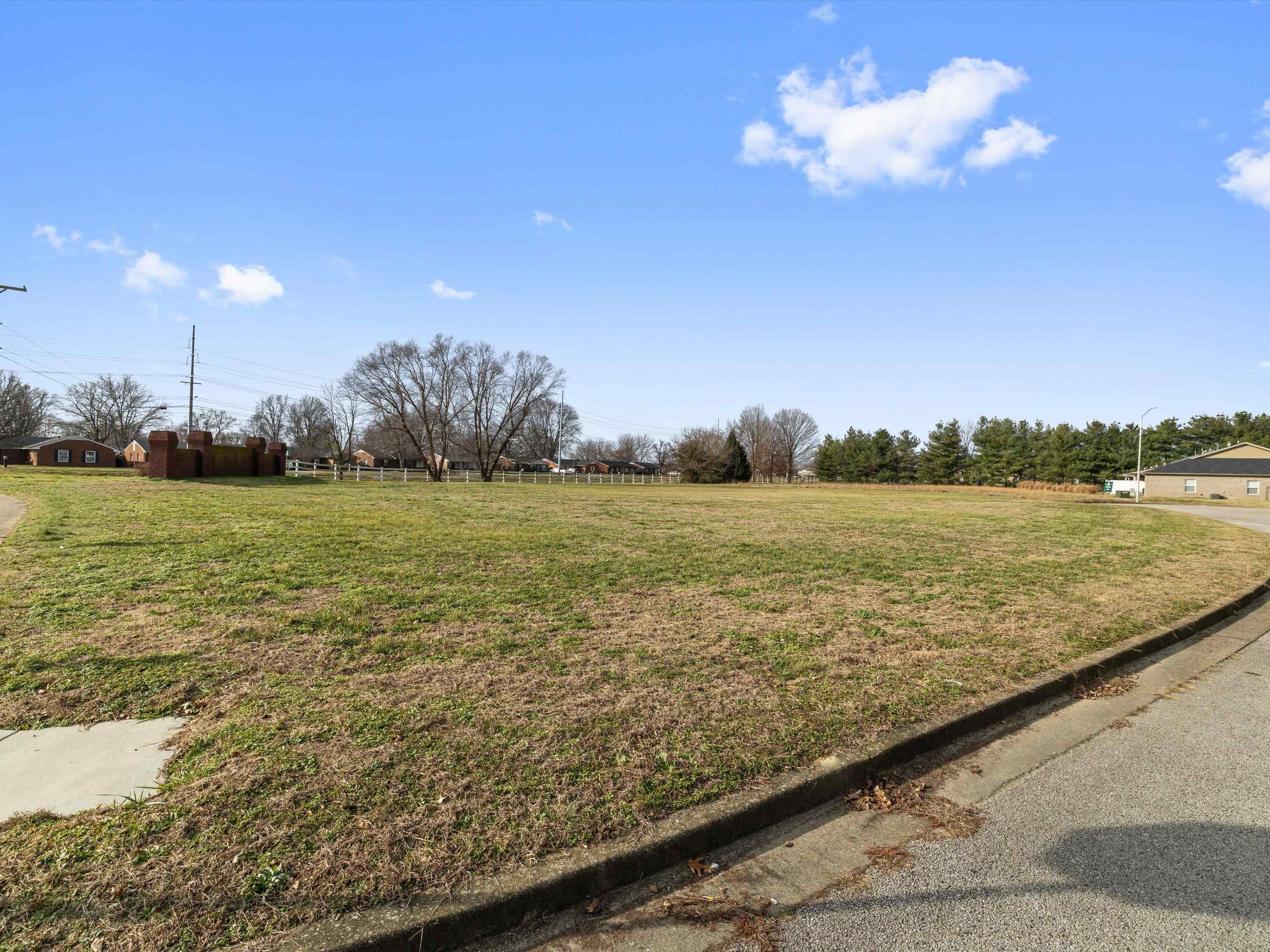 3801 Legacy Run, Owensboro, Kentucky 42301, ,Multifamily,For Sale,Legacy Run,93806