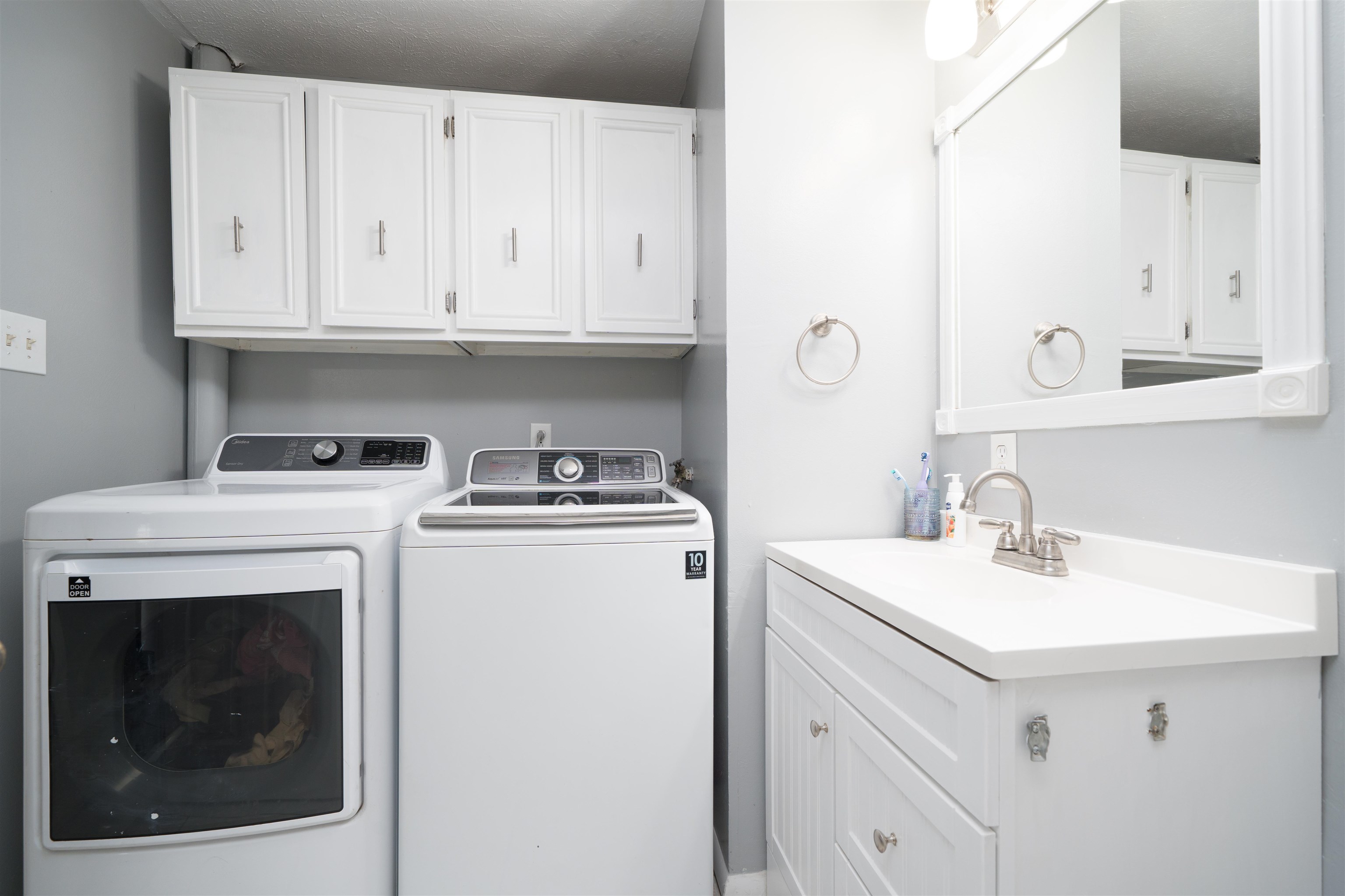 3842 Carpenter Drive, Owensboro, Kentucky 42301, 3 Bedrooms Bedrooms, ,1 BathroomBathrooms,Single Family Residence,For Sale,Carpenter Drive,93810