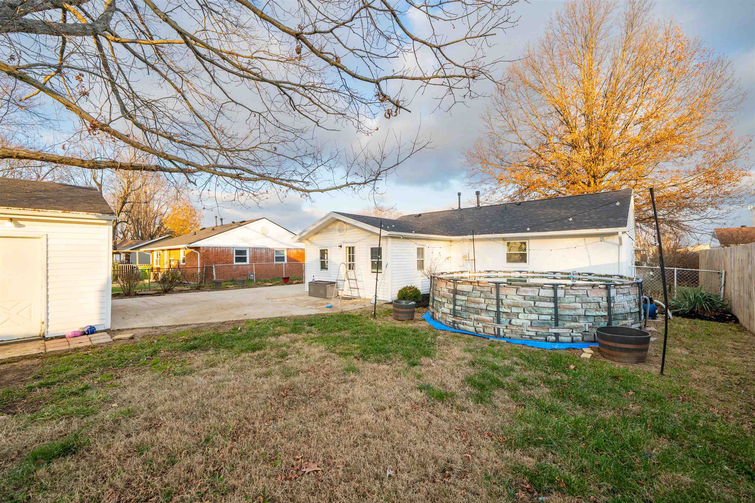 3842 Carpenter Drive, Owensboro, Kentucky 42301, 3 Bedrooms Bedrooms, ,1 BathroomBathrooms,Single Family Residence,For Sale,Carpenter Drive,93810