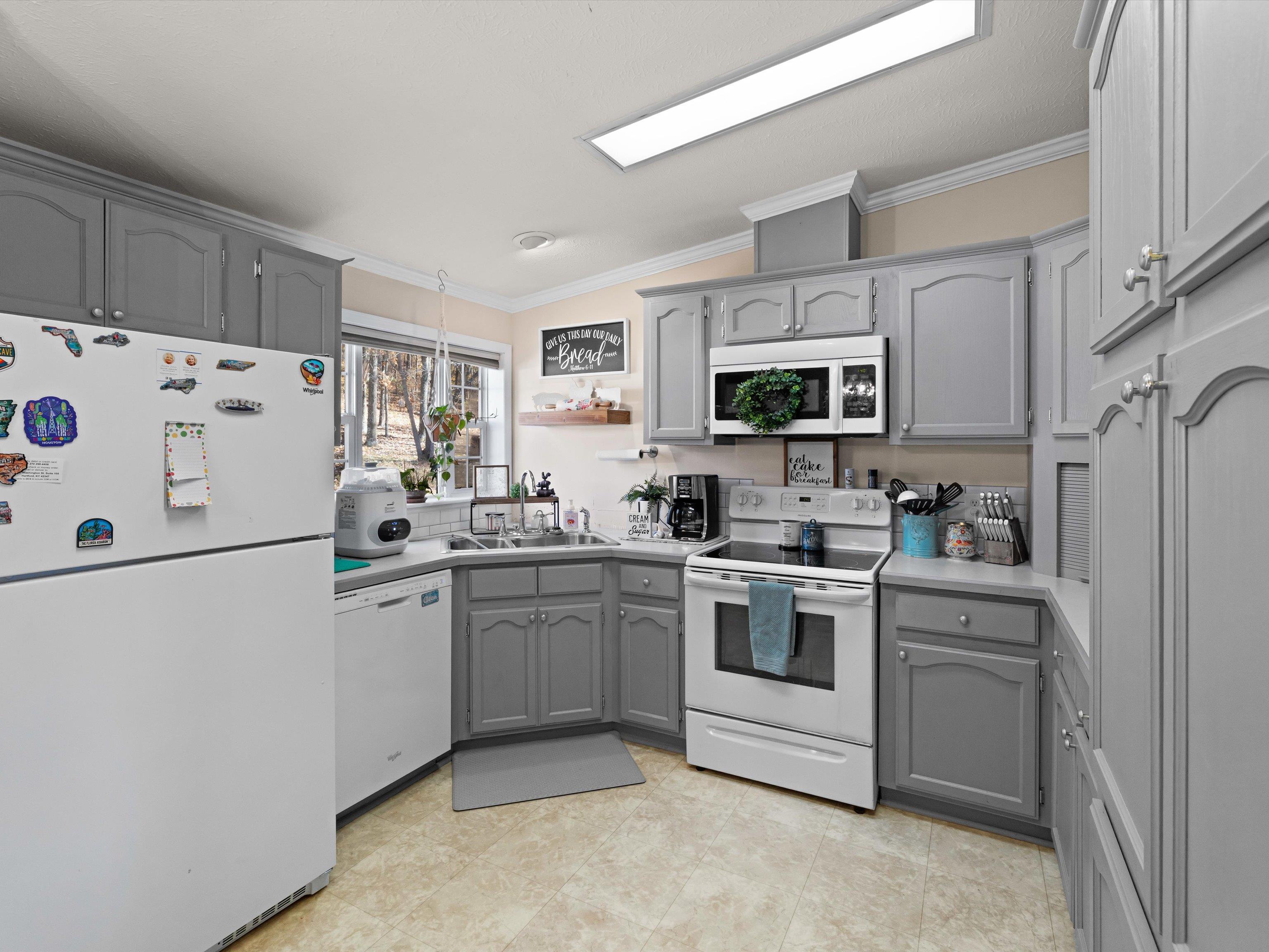 130 Deanefield Dr., Reynolds Station, Kentucky 42368, 3 Bedrooms Bedrooms, ,2 BathroomsBathrooms,Manufactured On Land,For Sale,Deanefield Dr.,93812