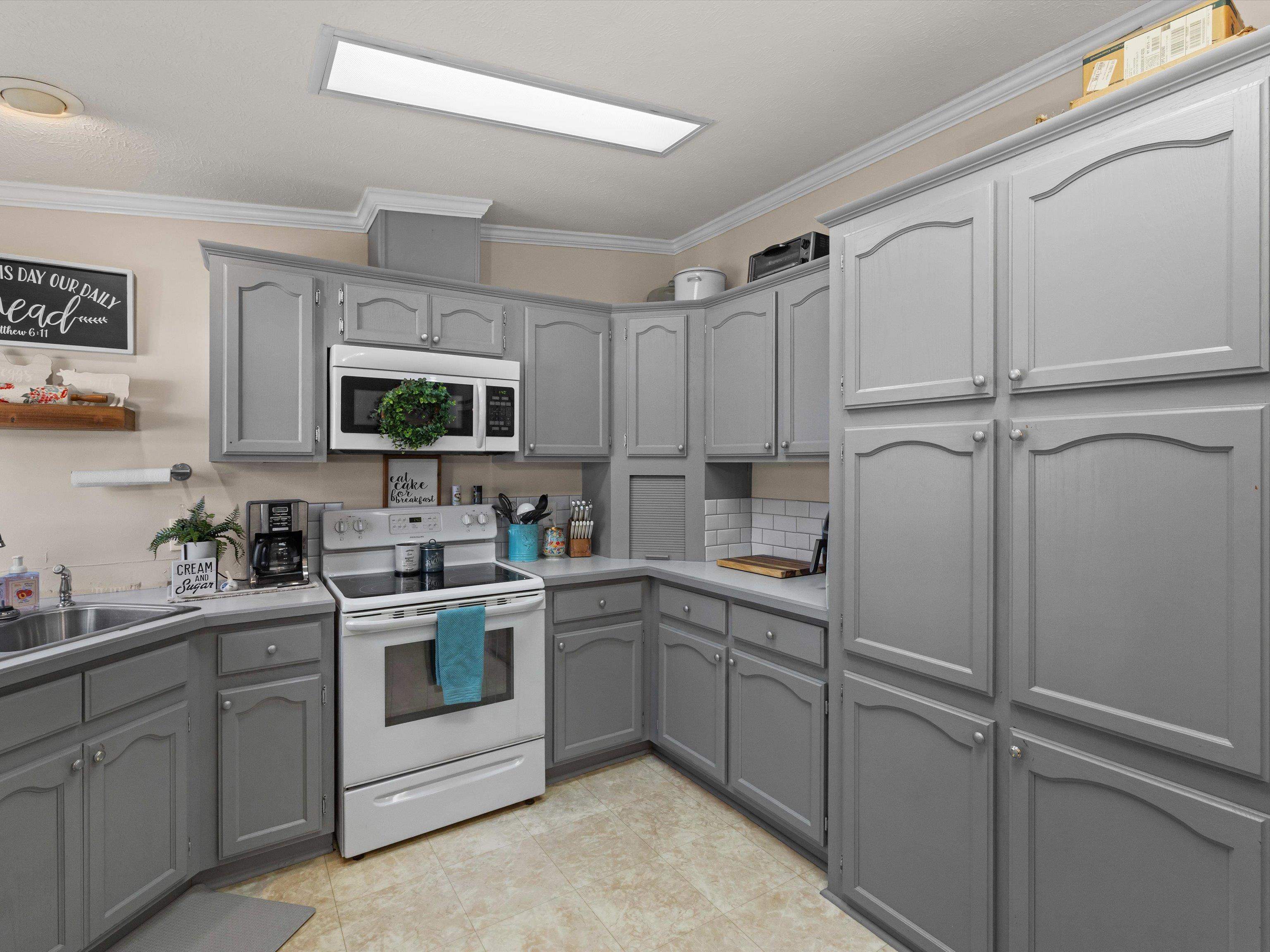 130 Deanefield Dr., Reynolds Station, Kentucky 42368, 3 Bedrooms Bedrooms, ,2 BathroomsBathrooms,Manufactured On Land,For Sale,Deanefield Dr.,93812