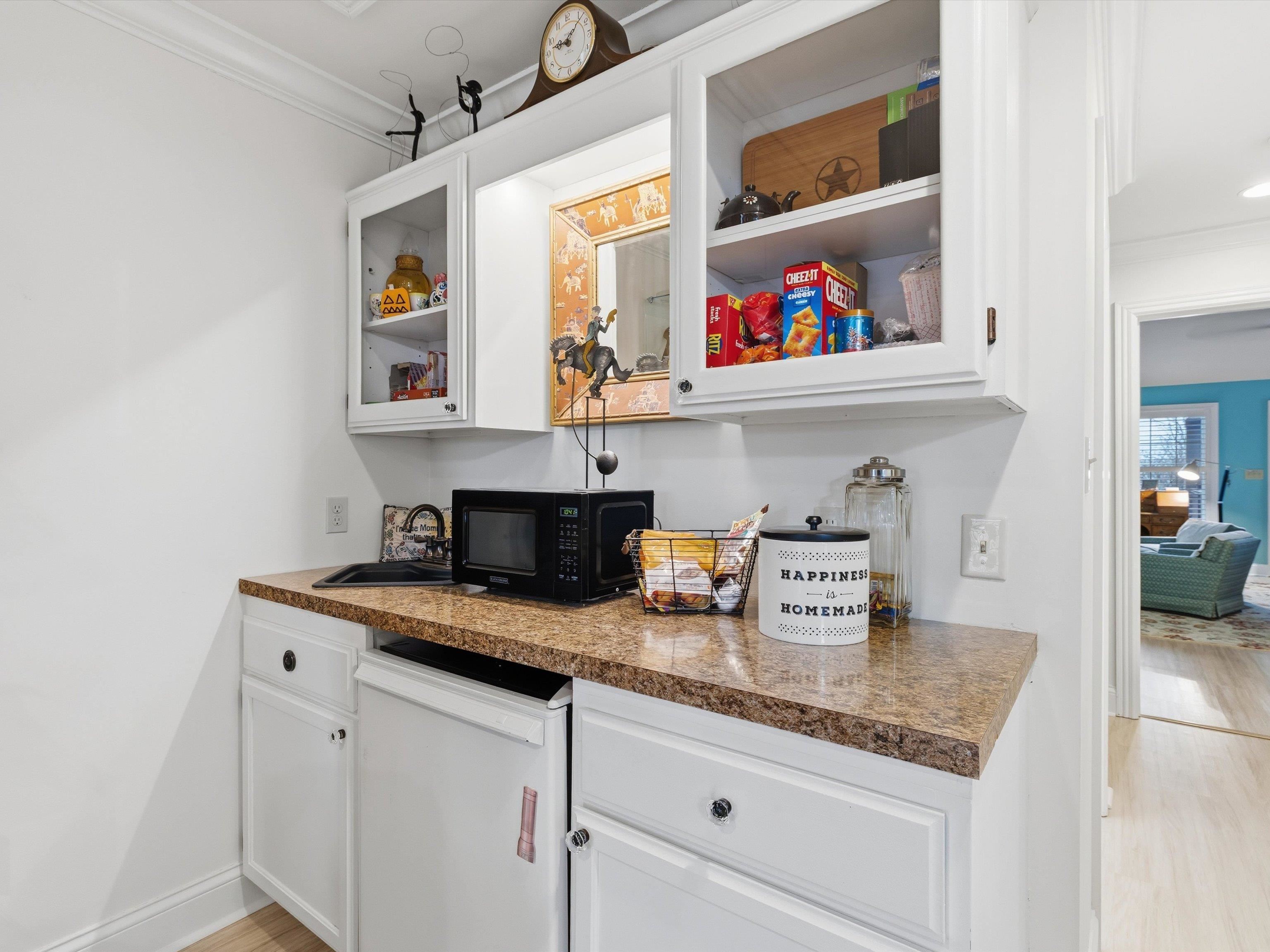 1600 Lock Avenue, Owensboro, Kentucky 42301, 2 Bedrooms Bedrooms, ,2 BathroomsBathrooms,Townhouse,For Sale,Lock Avenue,93814