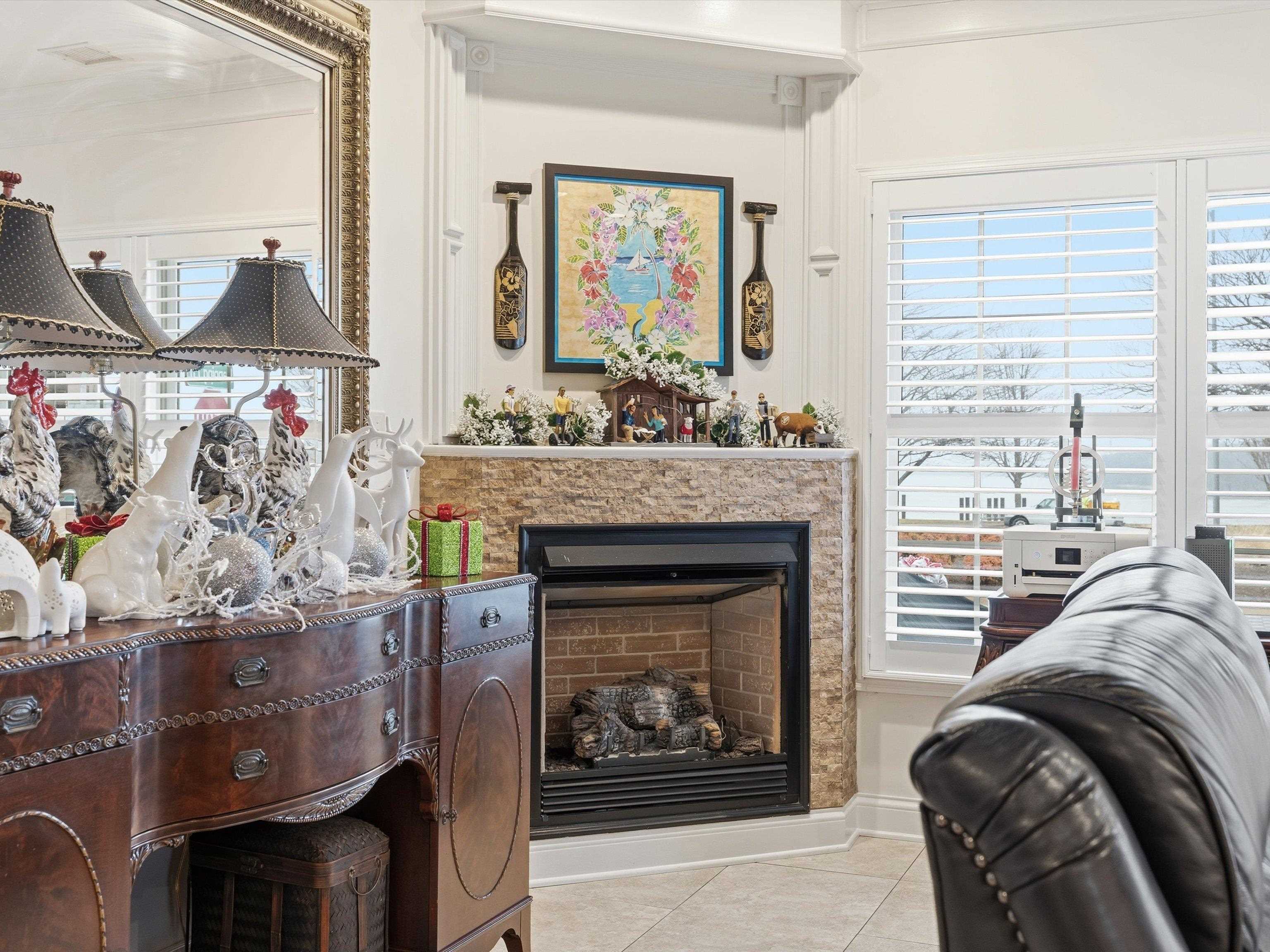 1600 Lock Avenue, Owensboro, Kentucky 42301, 2 Bedrooms Bedrooms, ,2 BathroomsBathrooms,Townhouse,For Sale,Lock Avenue,93814