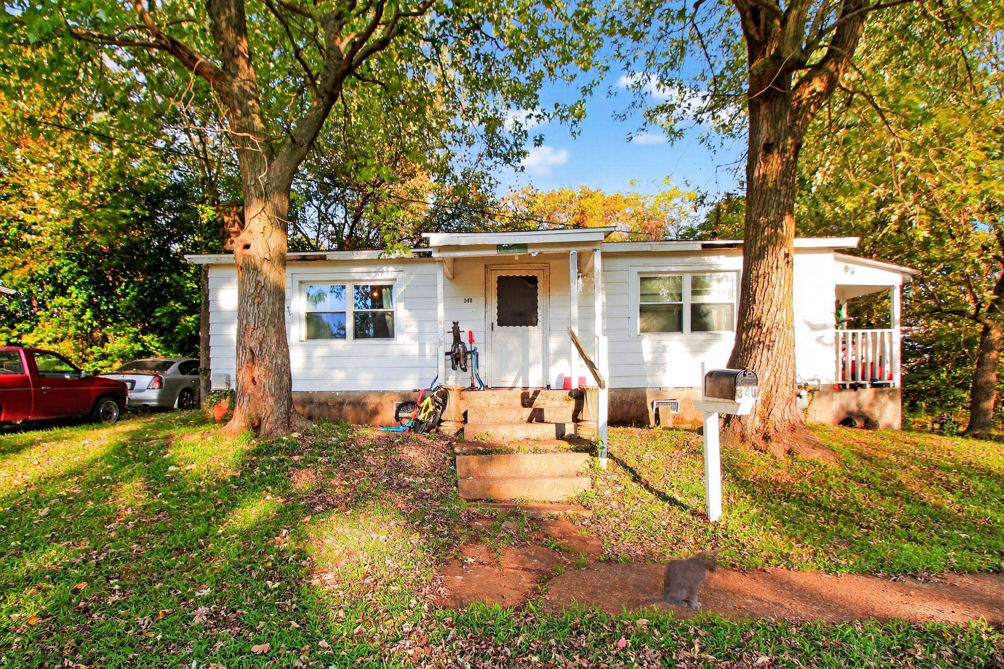 340 Dempsey St., Madisonville, Kentucky 42431, 4 Bedrooms Bedrooms, ,1 BathroomBathrooms,Single Family Residence,For Sale,Dempsey St.,93815