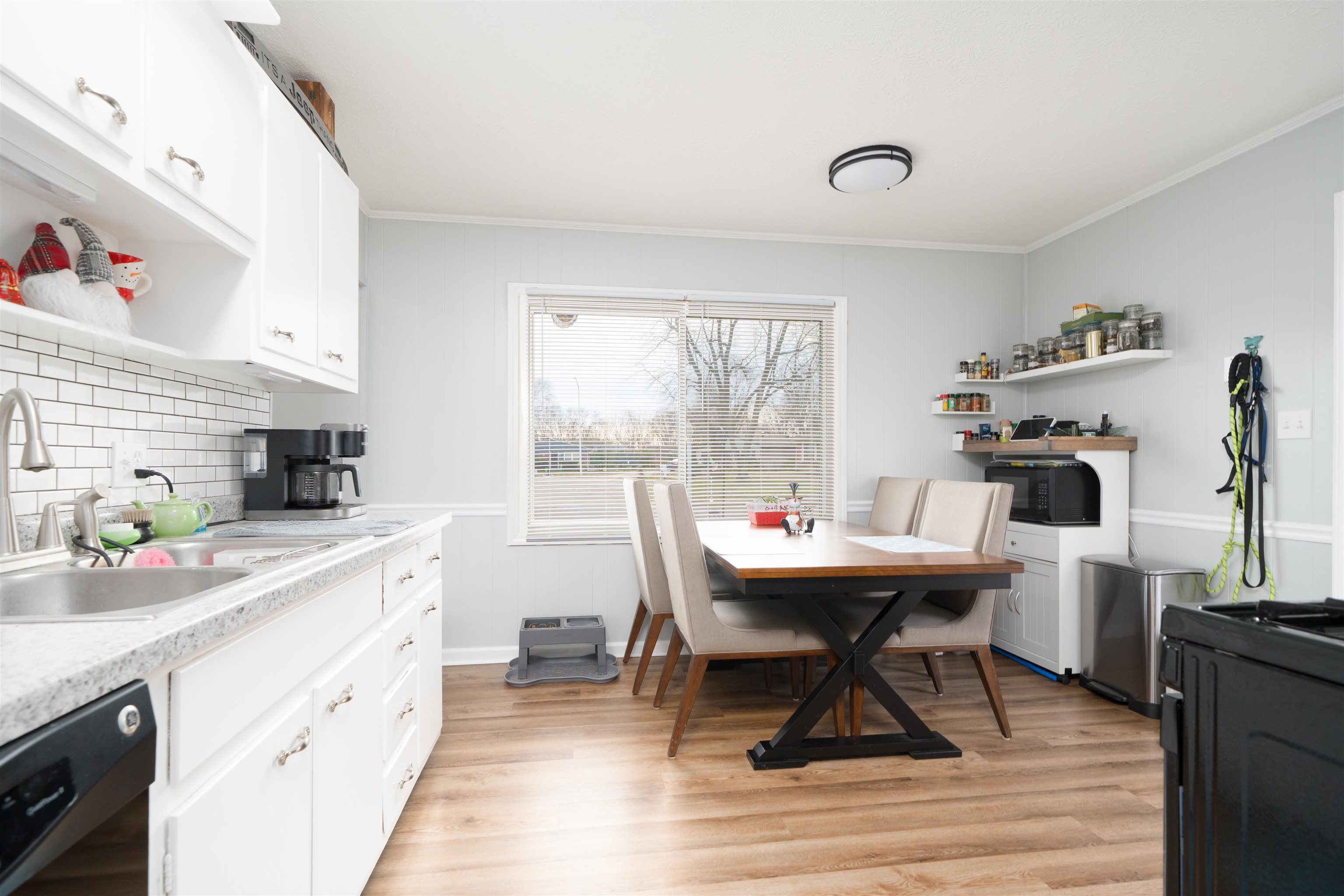 2935 Wandering Ln, Owensboro, Kentucky 42301, 3 Bedrooms Bedrooms, ,1 BathroomBathrooms,Single Family Residence,For Sale,Wandering Ln,93816