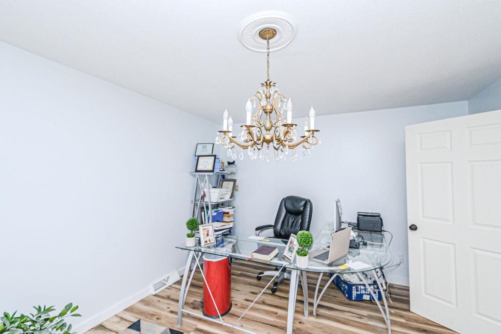 3418 Queens Way, Owensboro, Kentucky 42301, 3 Bedrooms Bedrooms, ,2 BathroomsBathrooms,Single Family Residence,For Sale,Queens Way,93820