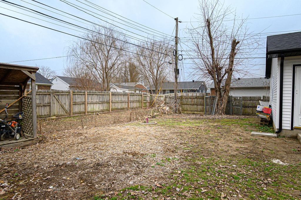 3418 Queens Way, Owensboro, Kentucky 42301, 3 Bedrooms Bedrooms, ,2 BathroomsBathrooms,Single Family Residence,For Sale,Queens Way,93820