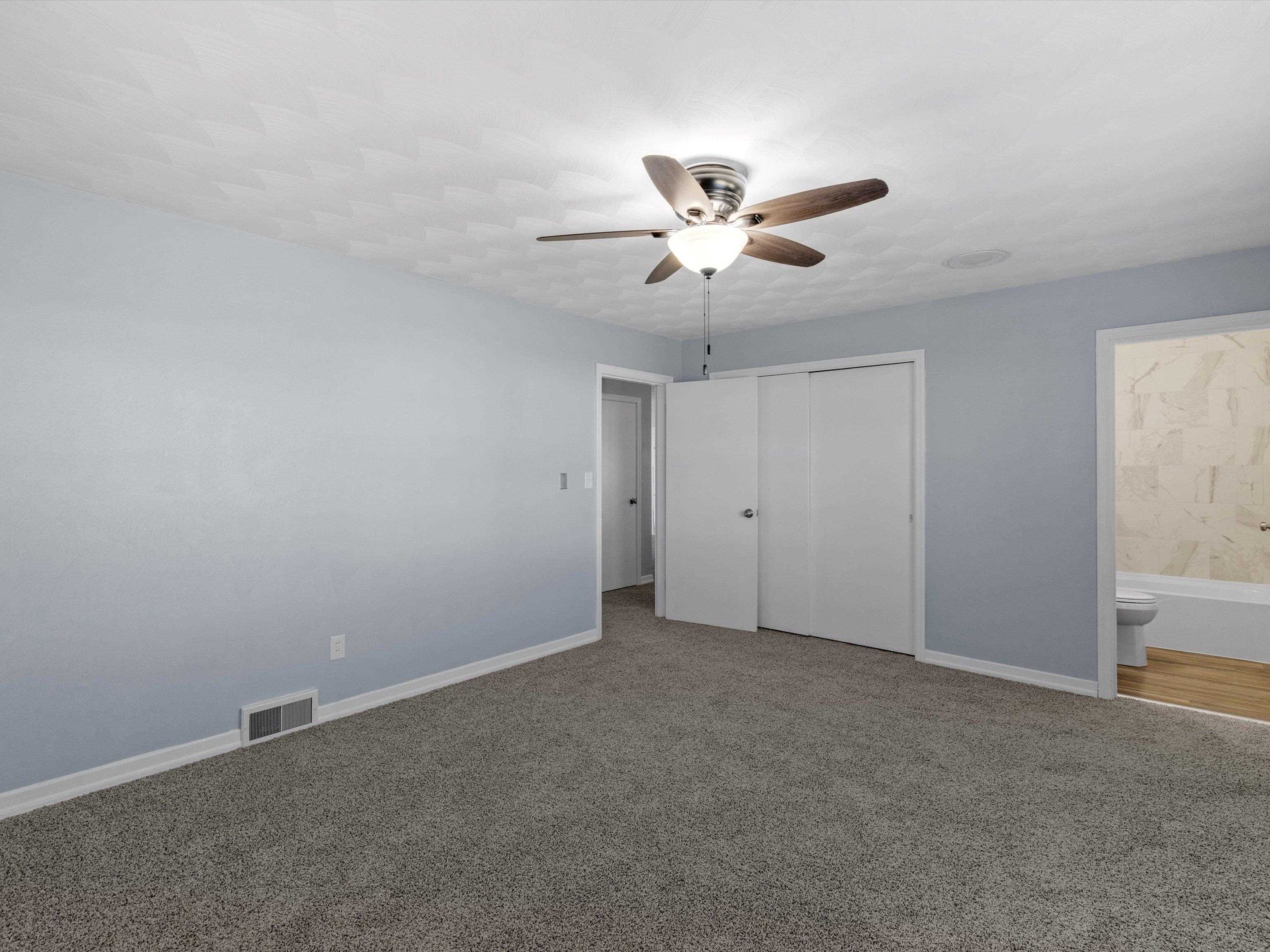 2532 York St, Owensboro, Kentucky 42301, 3 Bedrooms Bedrooms, ,2 BathroomsBathrooms,Single Family Residence,For Sale,York St,93822