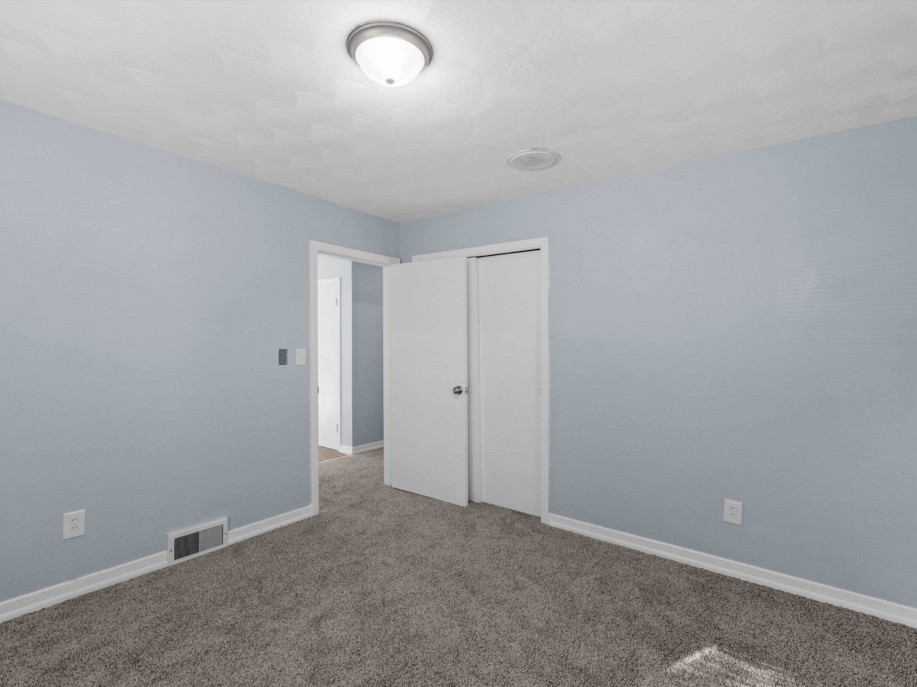 2532 York St, Owensboro, Kentucky 42301, 3 Bedrooms Bedrooms, ,2 BathroomsBathrooms,Single Family Residence,For Sale,York St,93822