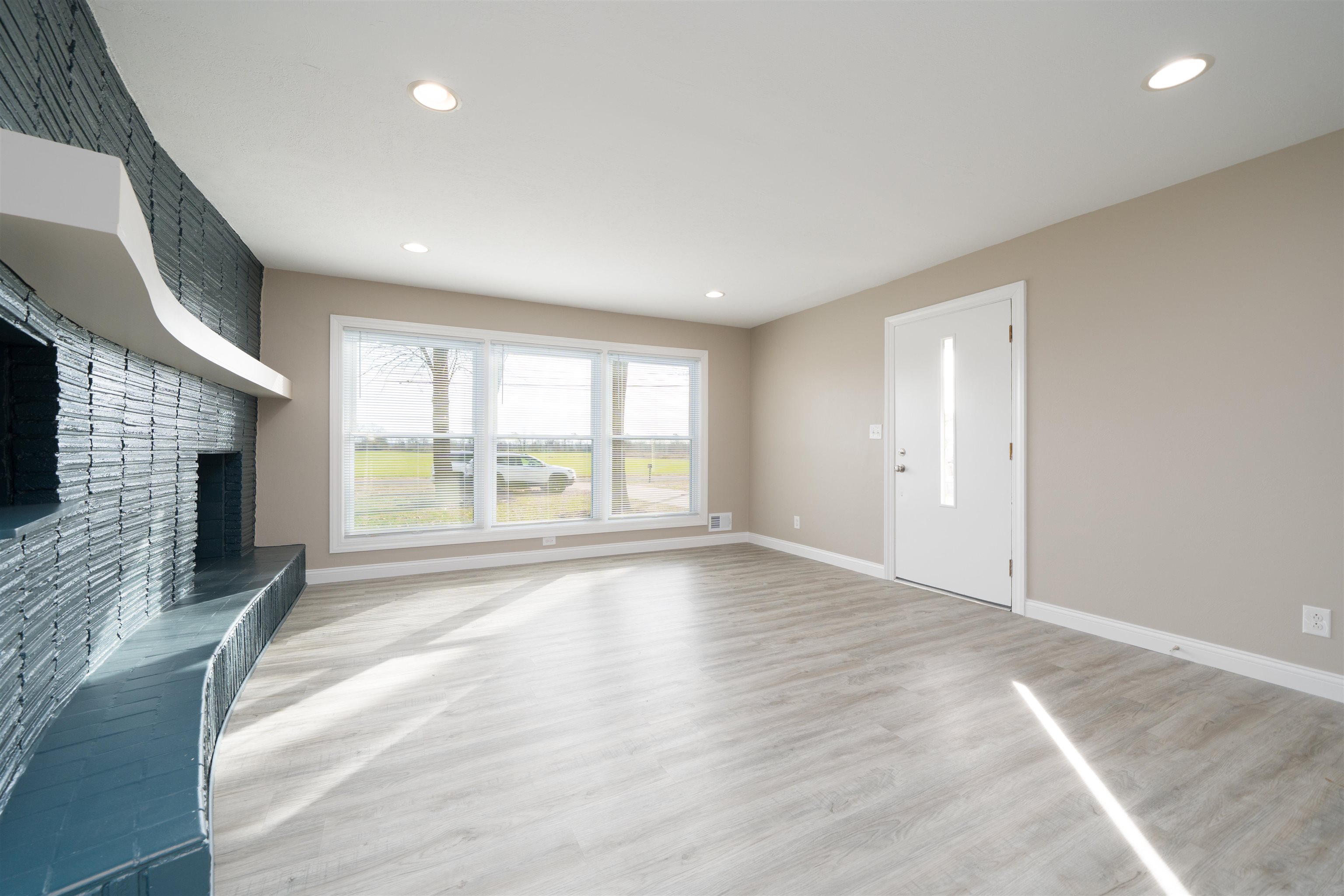 1607 Foors Lane, Owensboro, Kentucky 42303, 3 Bedrooms Bedrooms, ,2 BathroomsBathrooms,Single Family Residence,For Sale,Foors Lane,93824