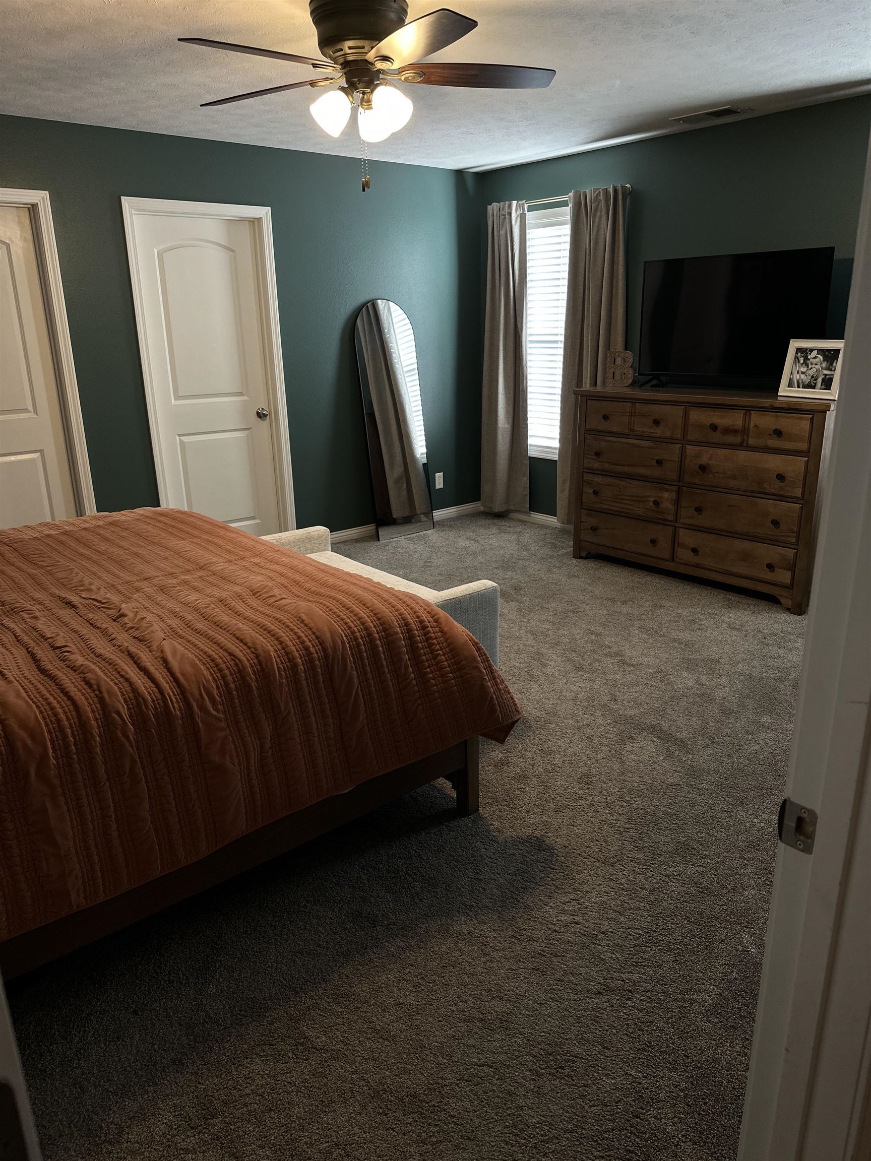 2140 Augusta Drive, Henderson, Kentucky 42420, 3 Bedrooms Bedrooms, ,2 BathroomsBathrooms,Single Family Residence,For Sale,Augusta Drive,93827