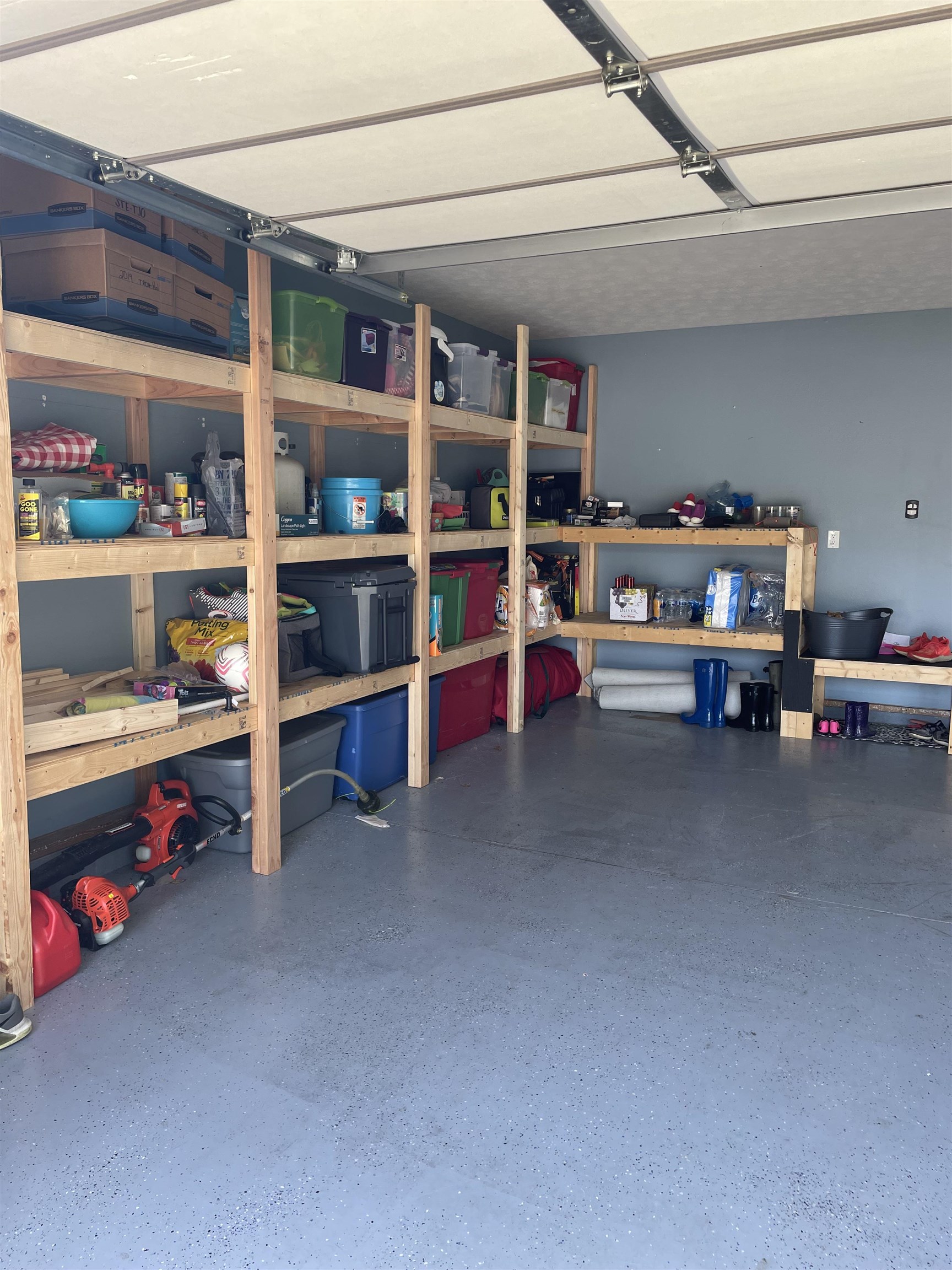 2140 Augusta Drive, Henderson, Kentucky 42420, 3 Bedrooms Bedrooms, ,2 BathroomsBathrooms,Single Family Residence,For Sale,Augusta Drive,93827