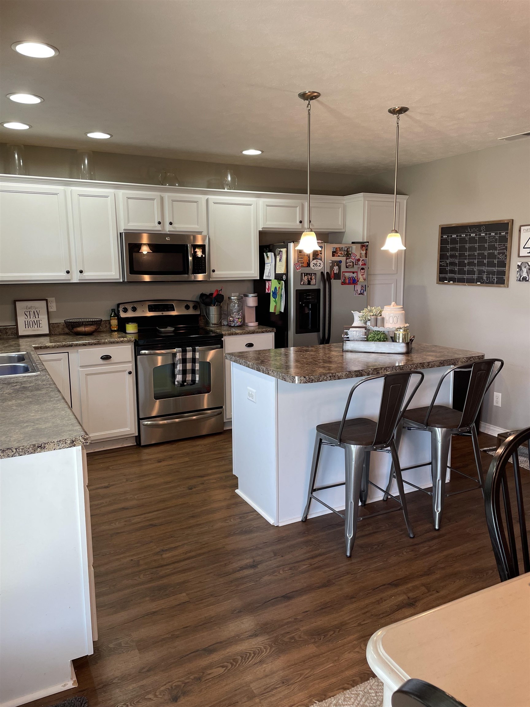 2140 Augusta Drive, Henderson, Kentucky 42420, 3 Bedrooms Bedrooms, ,2 BathroomsBathrooms,Single Family Residence,For Sale,Augusta Drive,93827