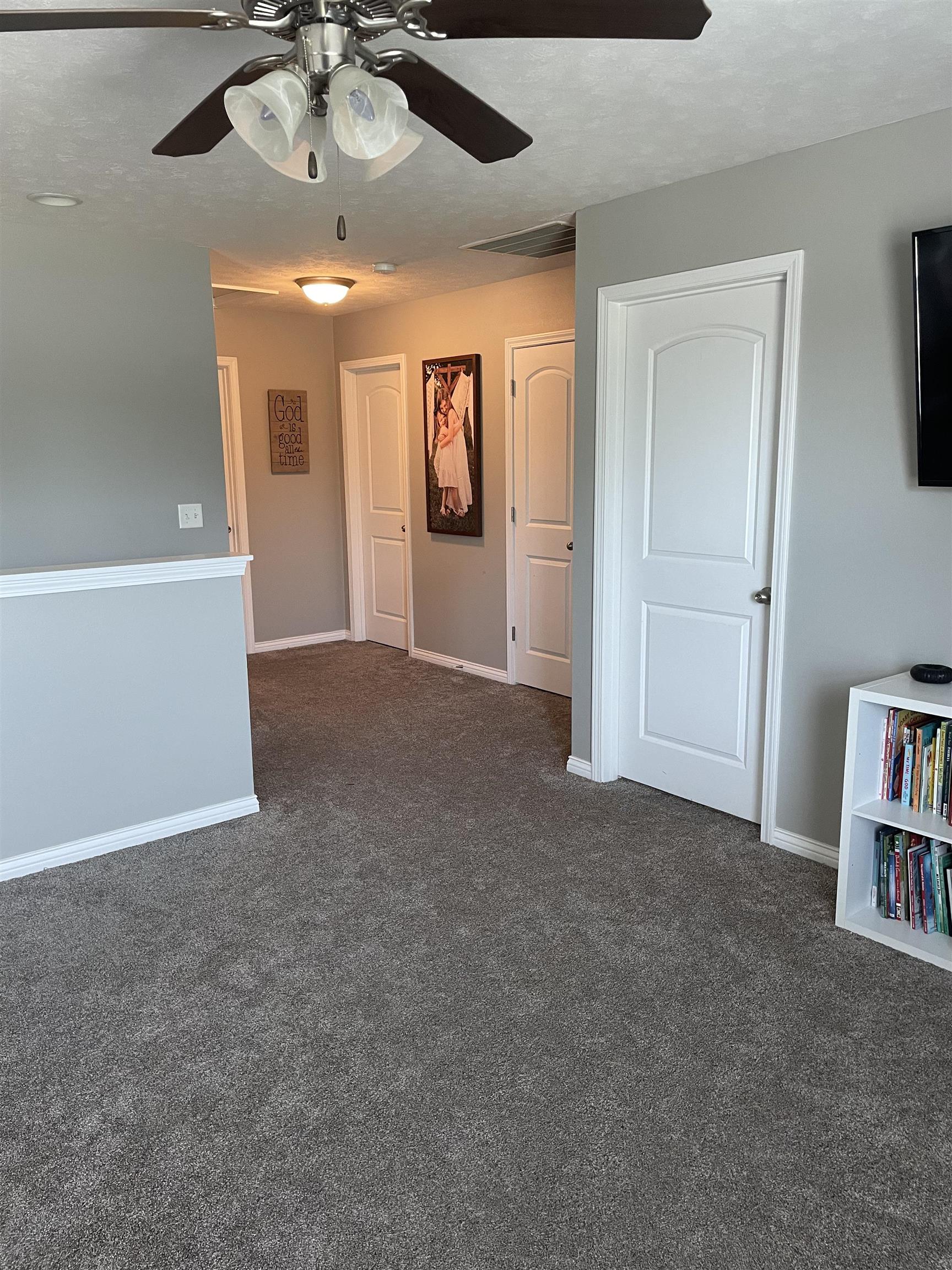 2140 Augusta Drive, Henderson, Kentucky 42420, 3 Bedrooms Bedrooms, ,2 BathroomsBathrooms,Single Family Residence,For Sale,Augusta Drive,93827