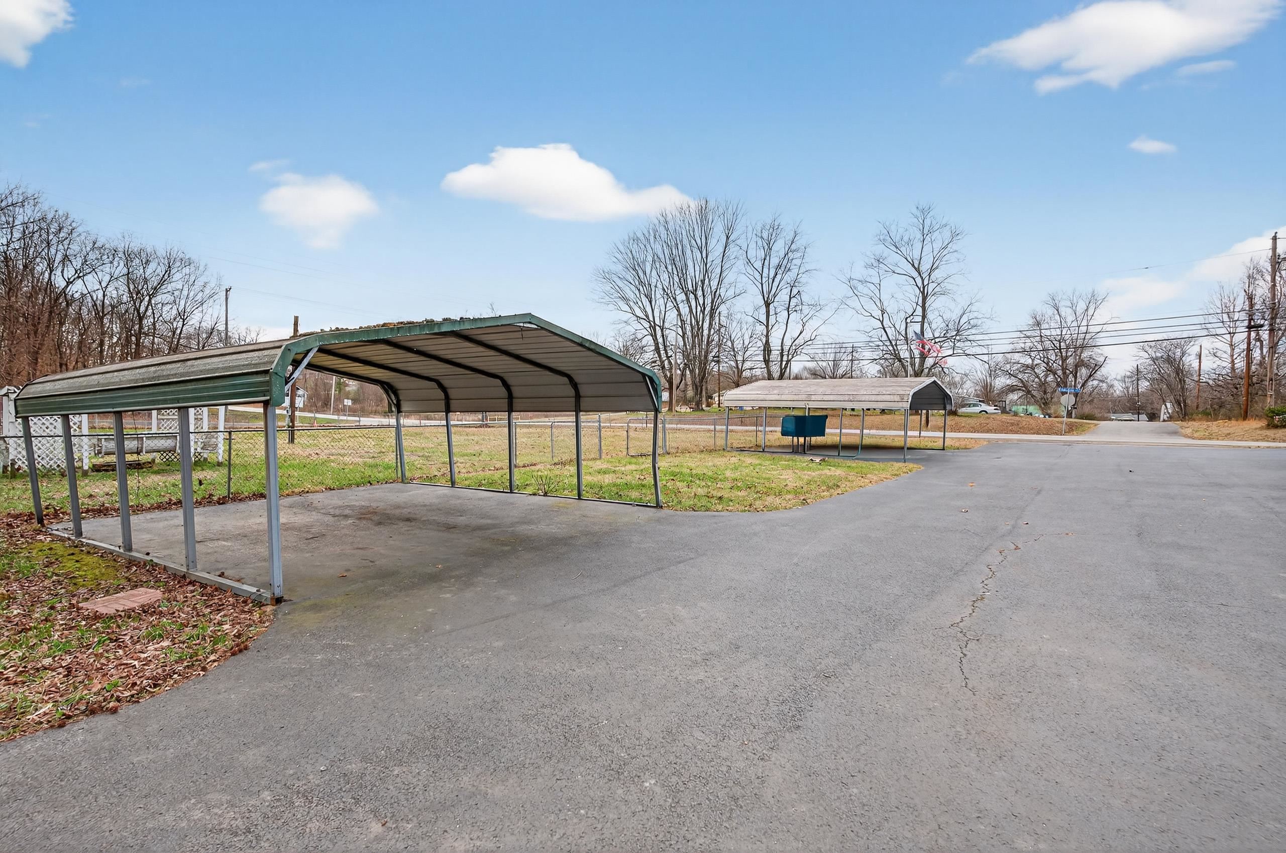 508 Mose Rager Blvd, Drakesboro, Kentucky 42337, 4 Bedrooms Bedrooms, ,2 BathroomsBathrooms,Single Family Residence,For Sale,Mose Rager Blvd,93828