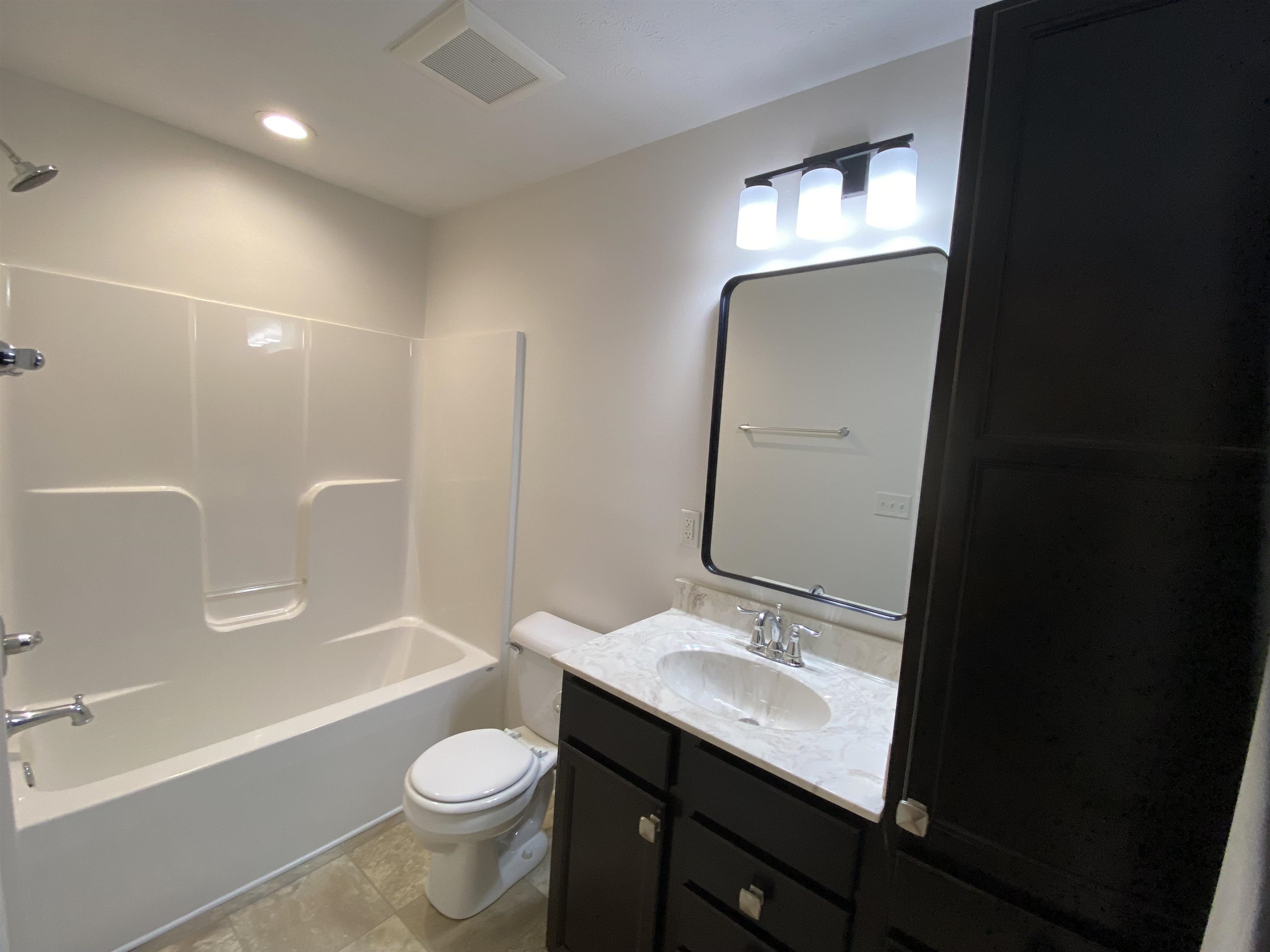 6405 Autumn Valley Trace, Utica, Kentucky 42376, 3 Bedrooms Bedrooms, ,2 BathroomsBathrooms,Single Family Residence,For Sale,Autumn Valley Trace,93830