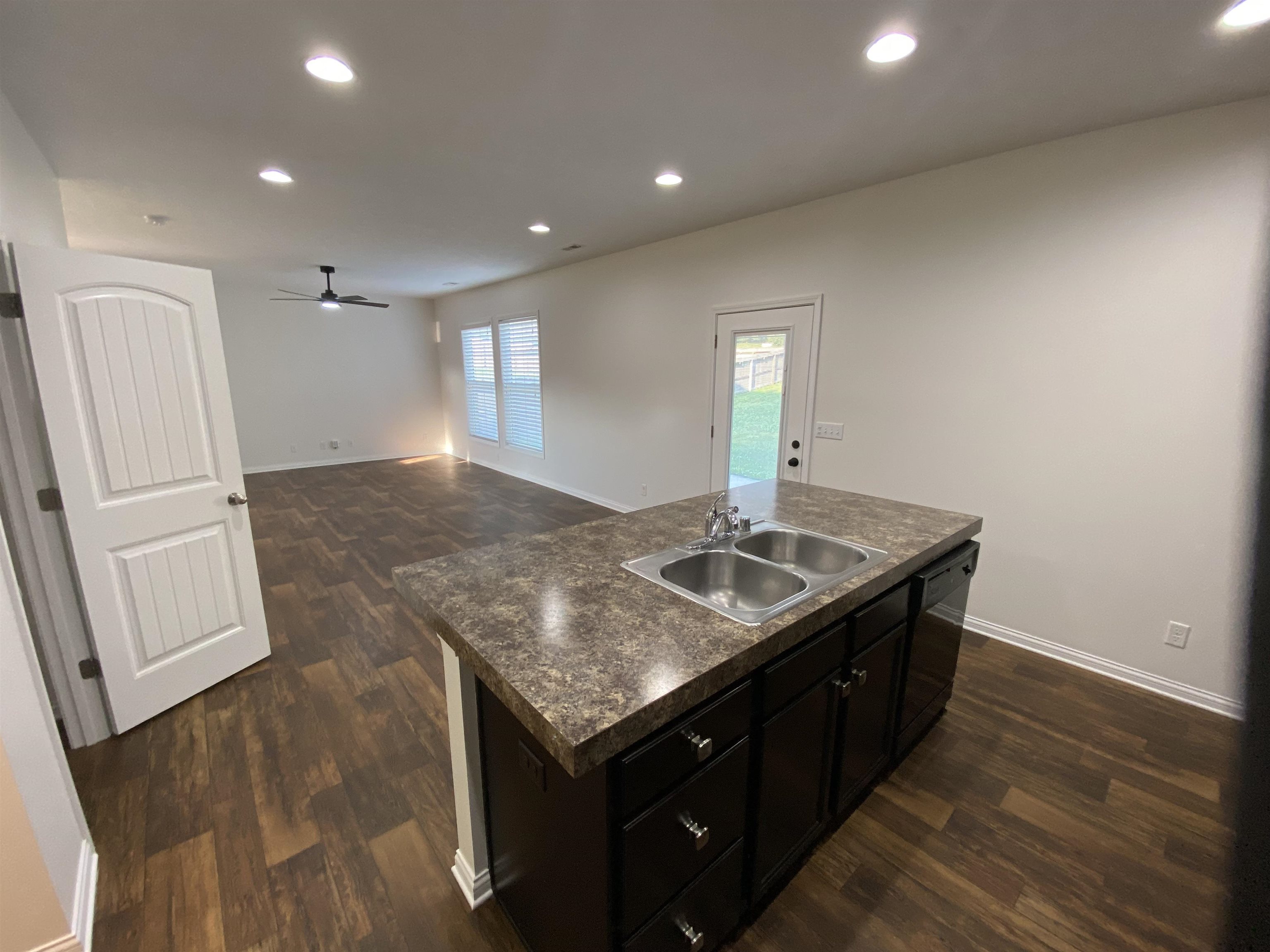 6405 Autumn Valley Trace, Utica, Kentucky 42376, 3 Bedrooms Bedrooms, ,2 BathroomsBathrooms,Single Family Residence,For Sale,Autumn Valley Trace,93830