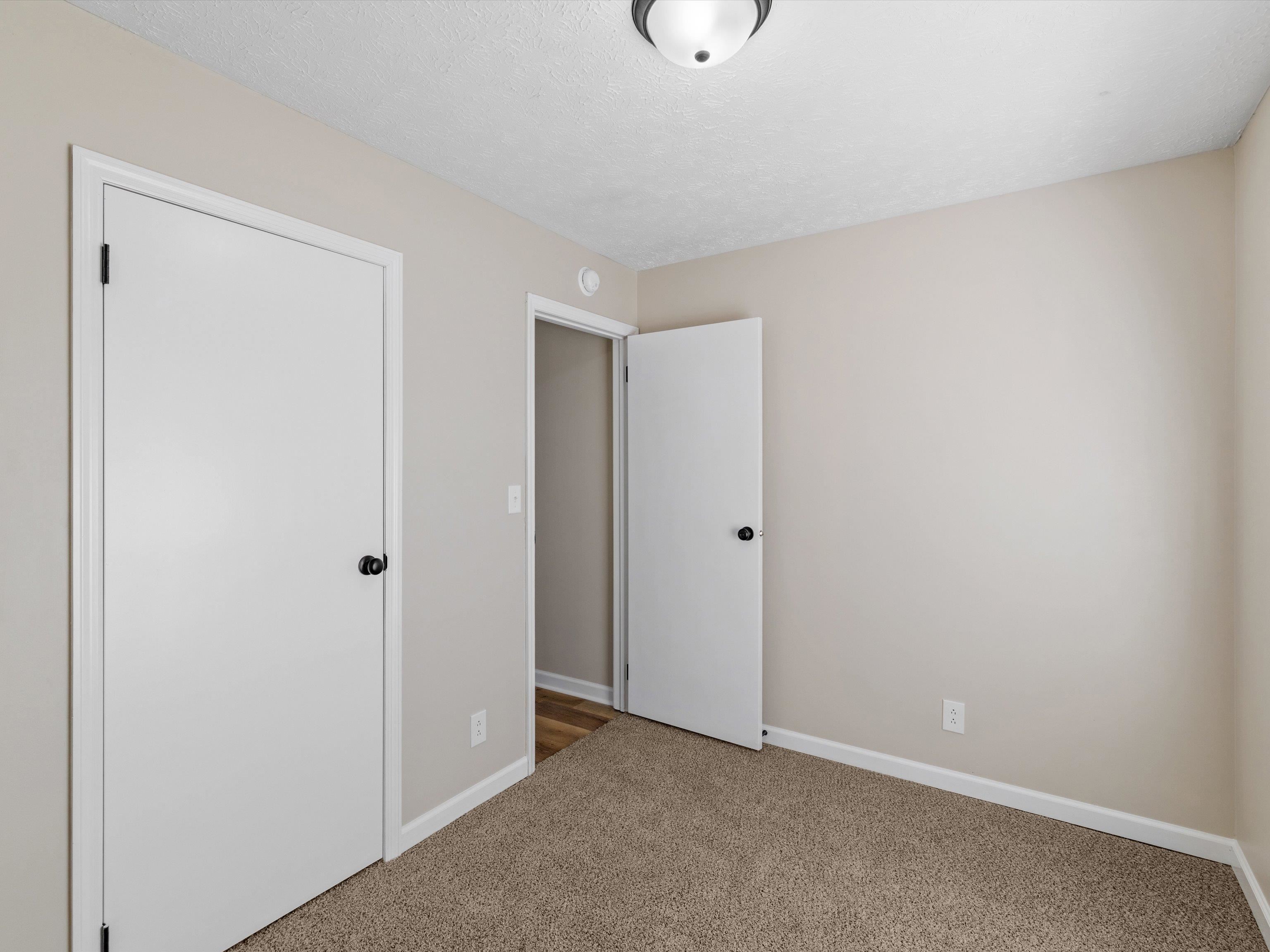 845 Mary Lou Ct, Owensboro, Kentucky 42303, 3 Bedrooms Bedrooms, ,2 BathroomsBathrooms,Single Family Residence,For Sale,Mary Lou Ct,93832