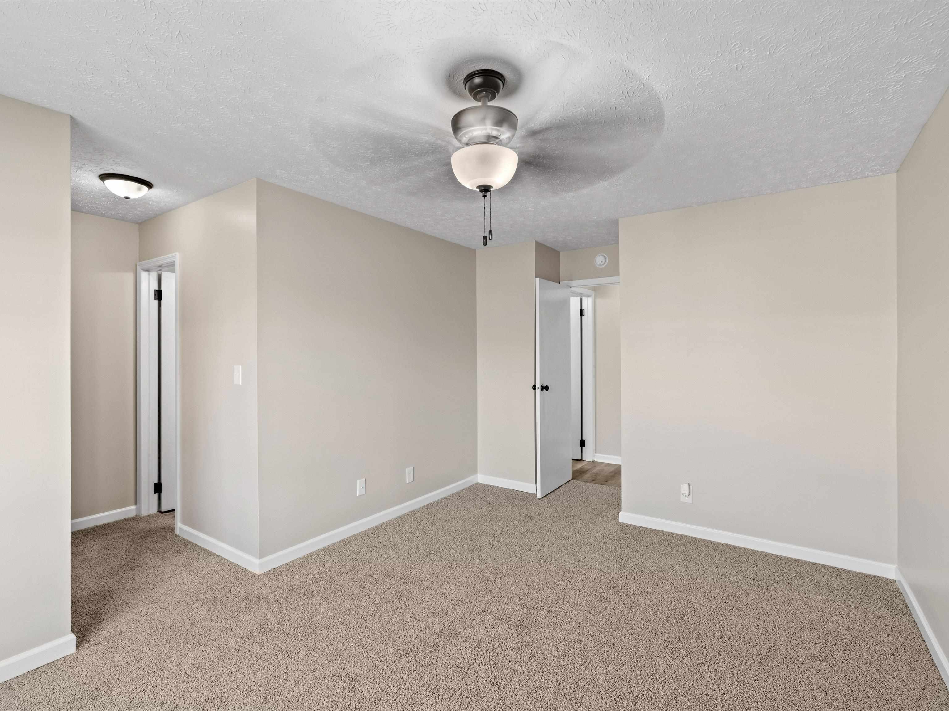 845 Mary Lou Ct, Owensboro, Kentucky 42303, 3 Bedrooms Bedrooms, ,2 BathroomsBathrooms,Single Family Residence,For Sale,Mary Lou Ct,93832