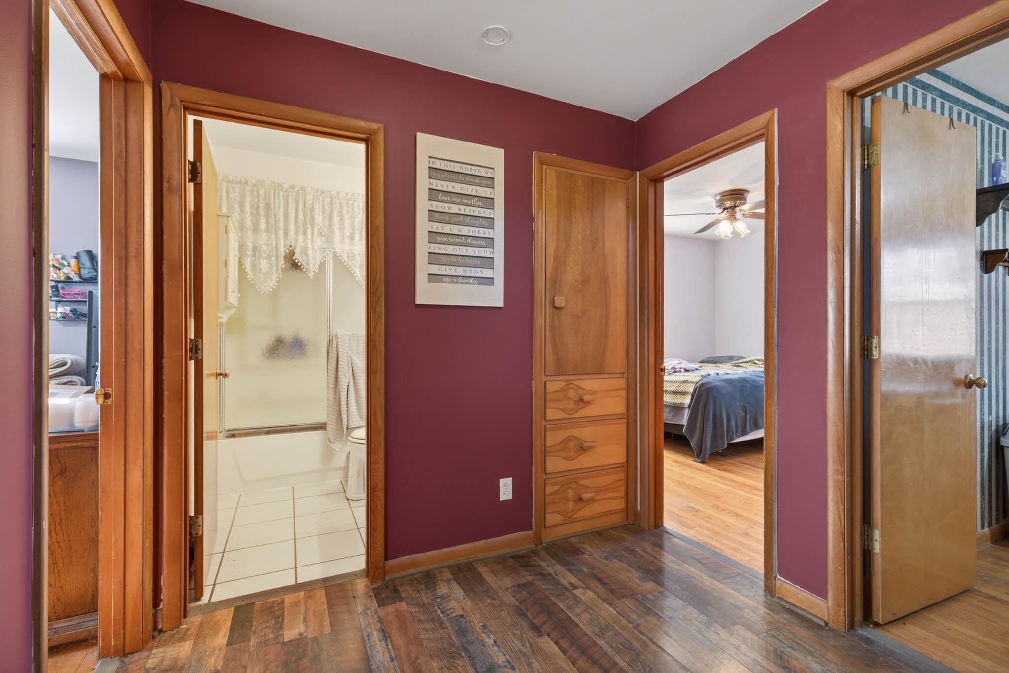 2824 Aldersgate, Owensboro, Kentucky 42303, 4 Bedrooms Bedrooms, ,2 BathroomsBathrooms,Single Family Residence,For Sale,Aldersgate,93833