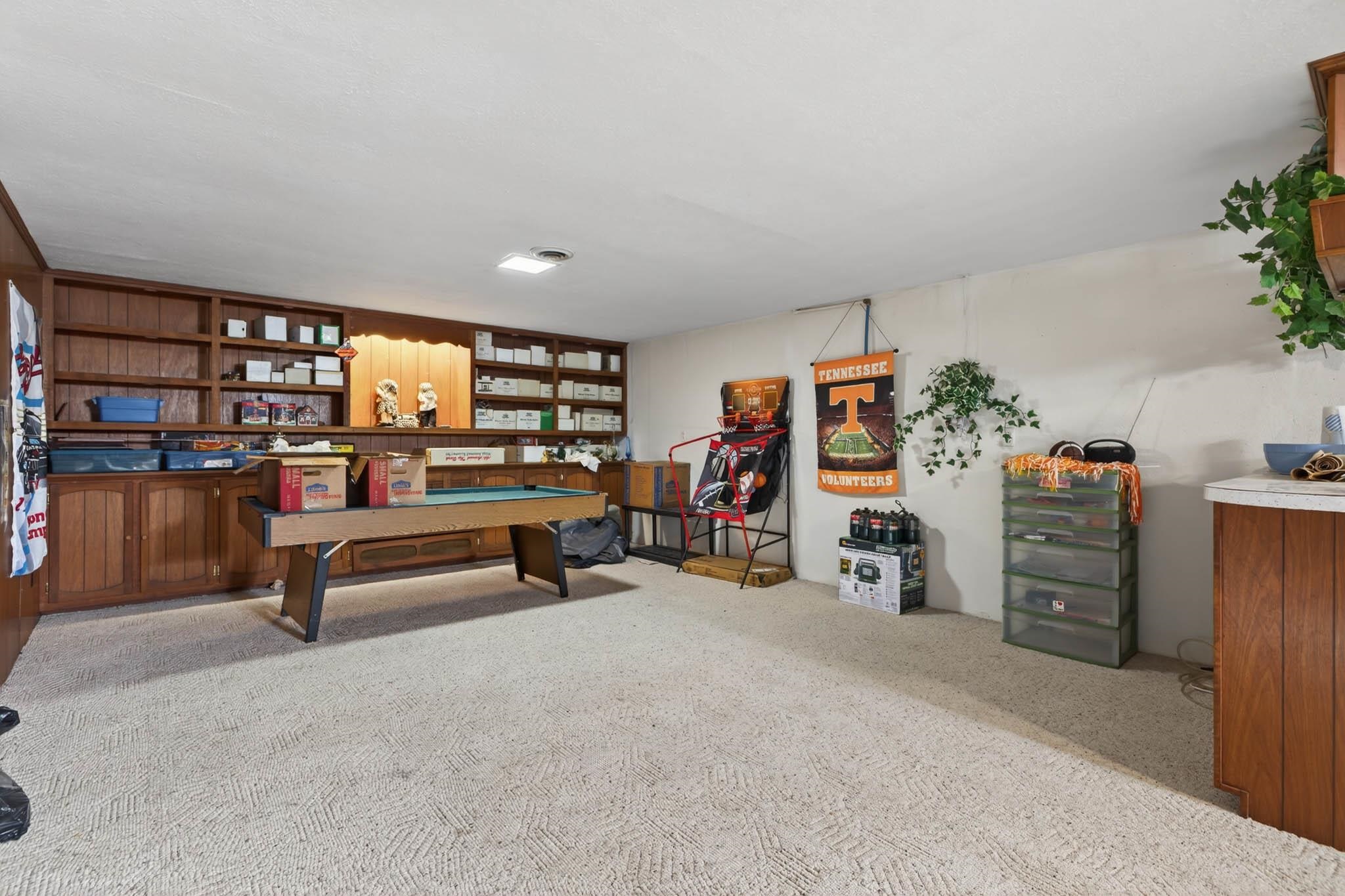 2824 Aldersgate, Owensboro, Kentucky 42303, 4 Bedrooms Bedrooms, ,2 BathroomsBathrooms,Single Family Residence,For Sale,Aldersgate,93833