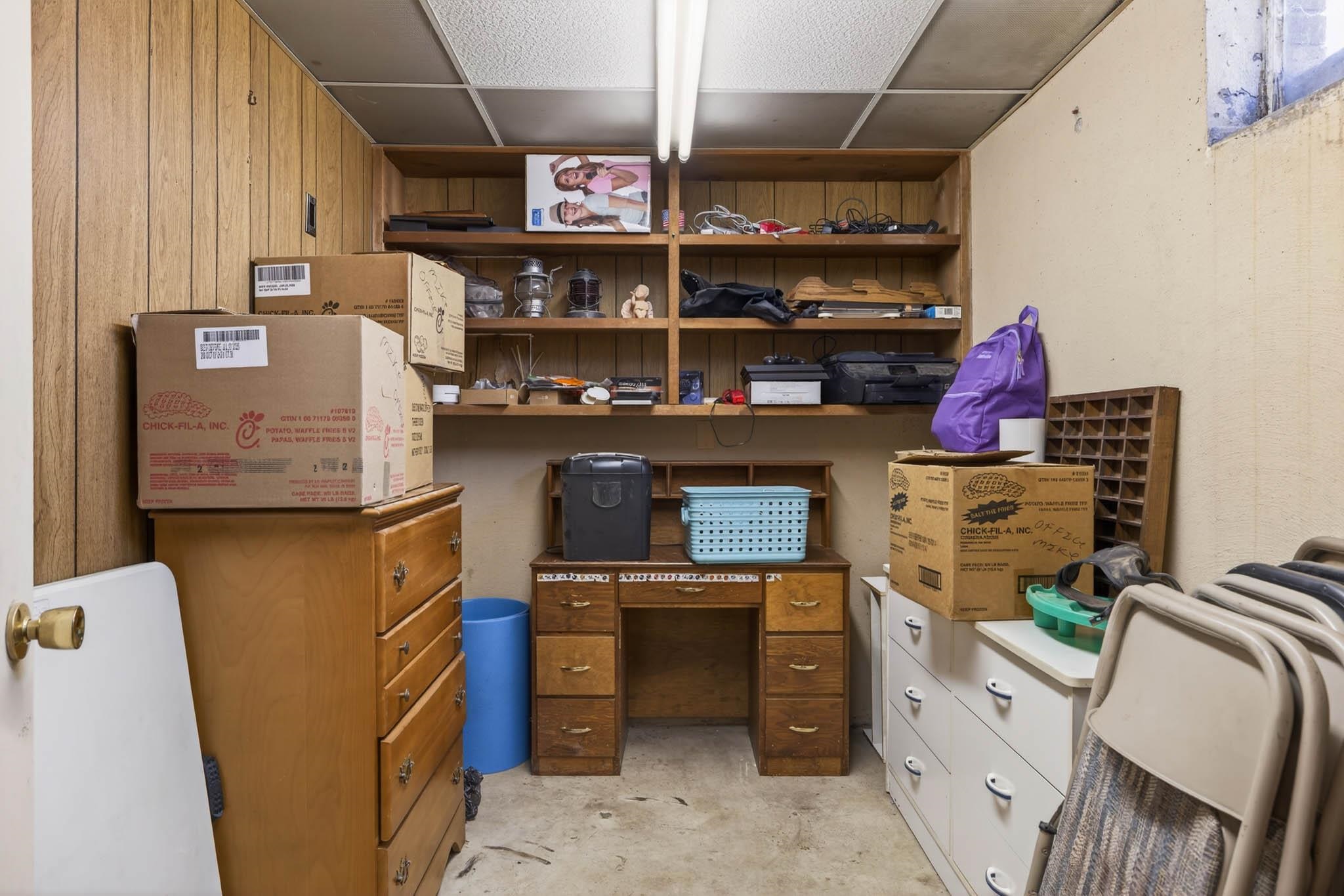 2824 Aldersgate, Owensboro, Kentucky 42303, 4 Bedrooms Bedrooms, ,2 BathroomsBathrooms,Single Family Residence,For Sale,Aldersgate,93833