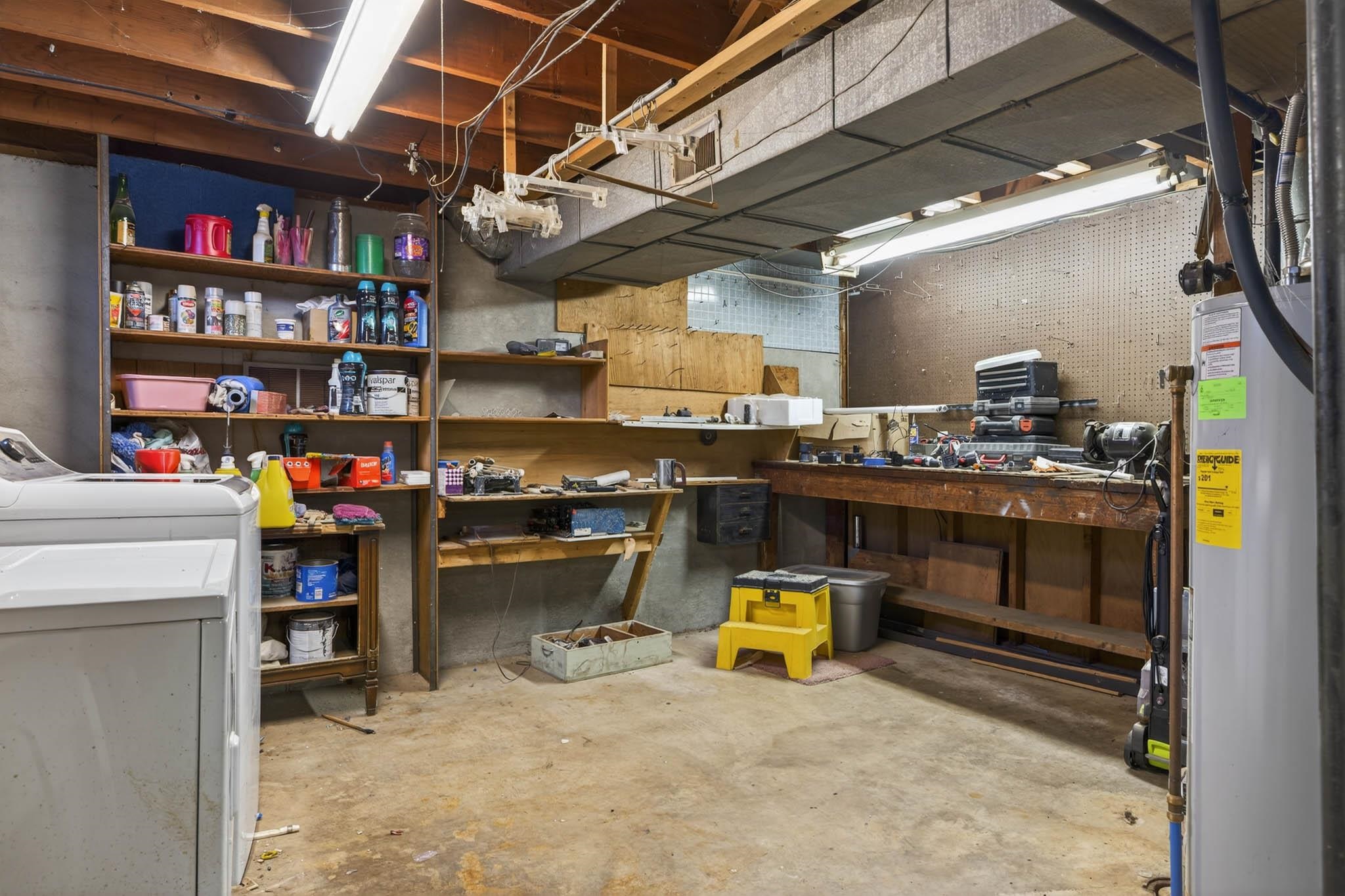 2824 Aldersgate, Owensboro, Kentucky 42303, 4 Bedrooms Bedrooms, ,2 BathroomsBathrooms,Single Family Residence,For Sale,Aldersgate,93833