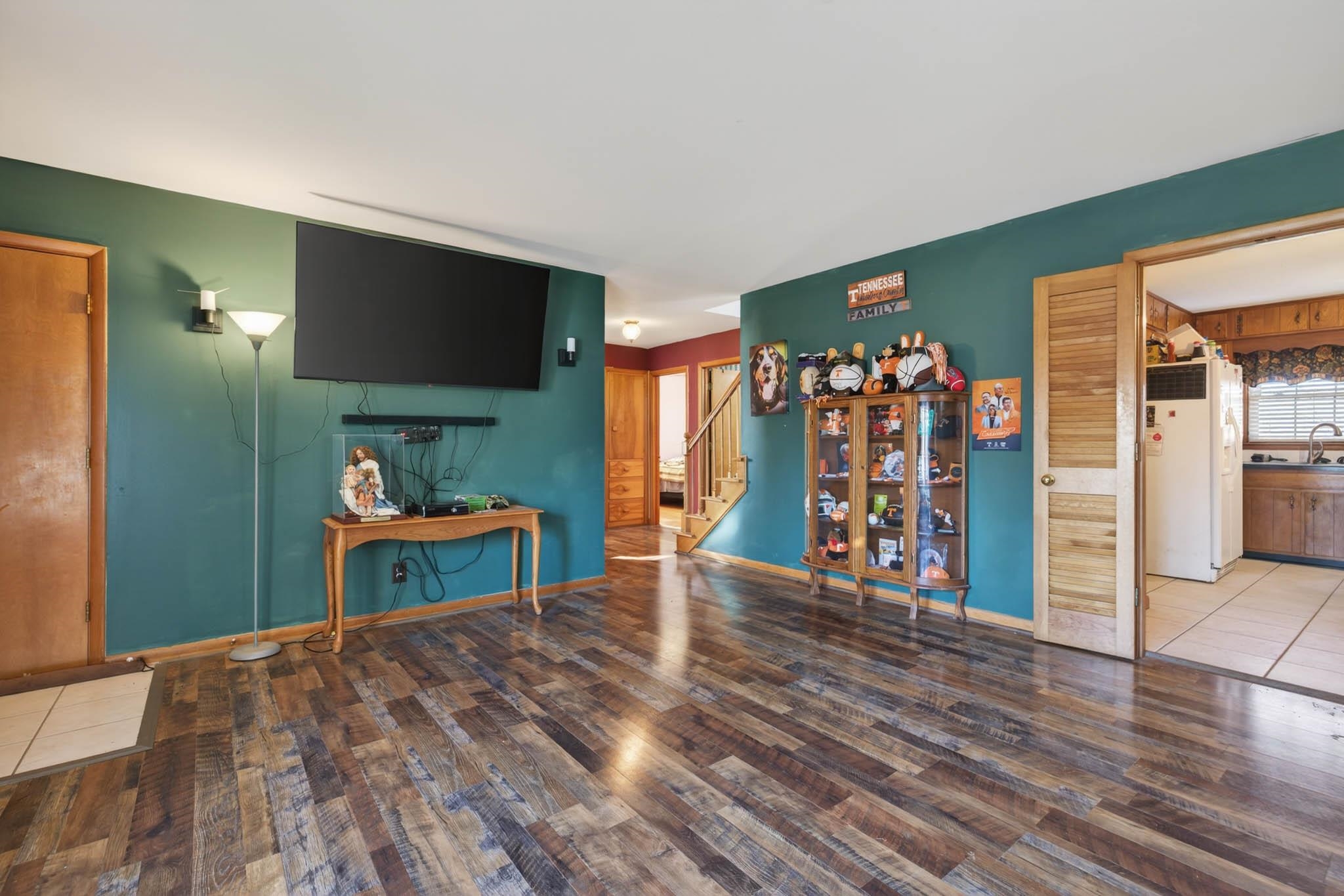 2824 Aldersgate, Owensboro, Kentucky 42303, 4 Bedrooms Bedrooms, ,2 BathroomsBathrooms,Single Family Residence,For Sale,Aldersgate,93833