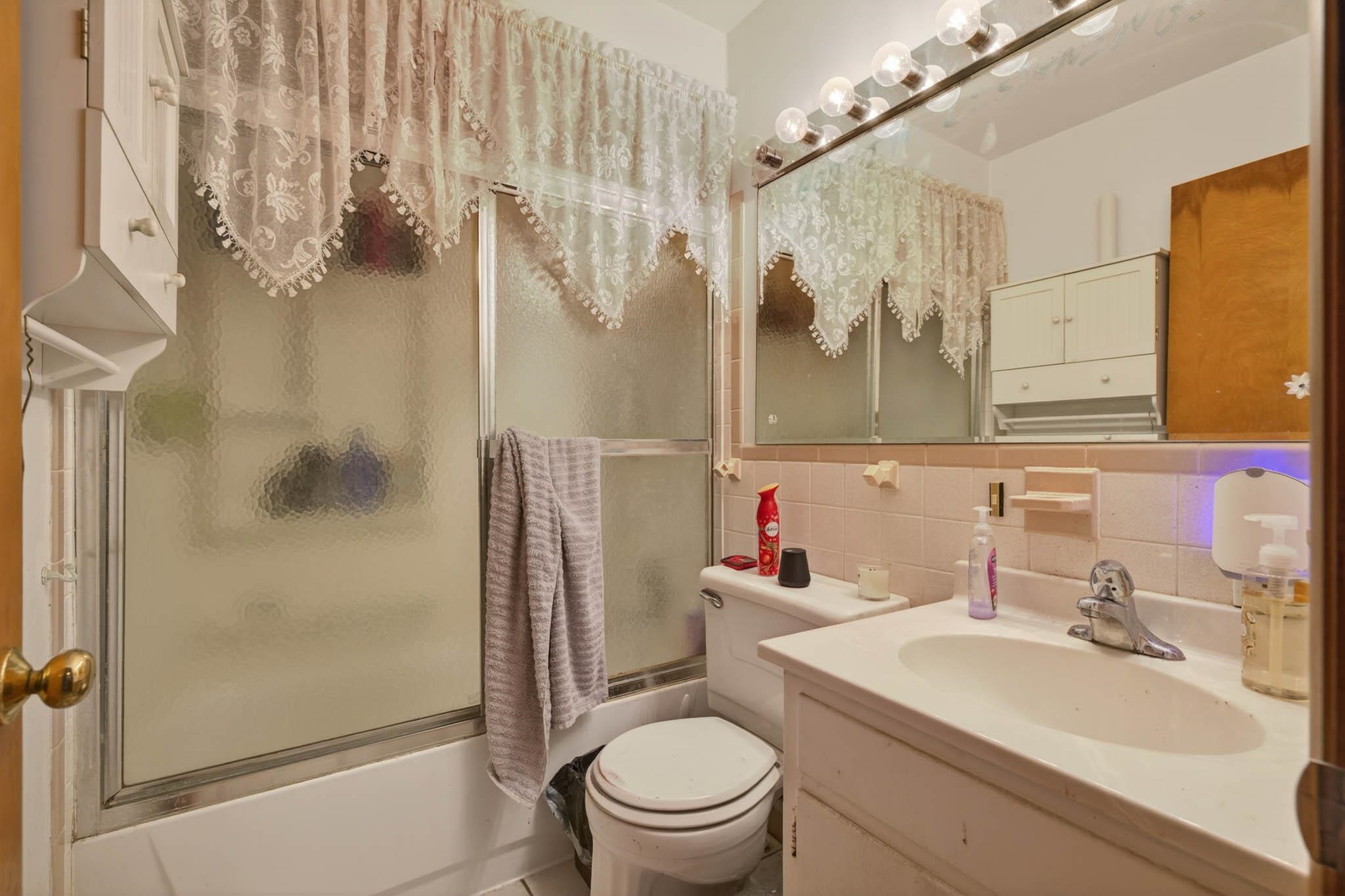 2824 Aldersgate, Owensboro, Kentucky 42303, 4 Bedrooms Bedrooms, ,2 BathroomsBathrooms,Single Family Residence,For Sale,Aldersgate,93833