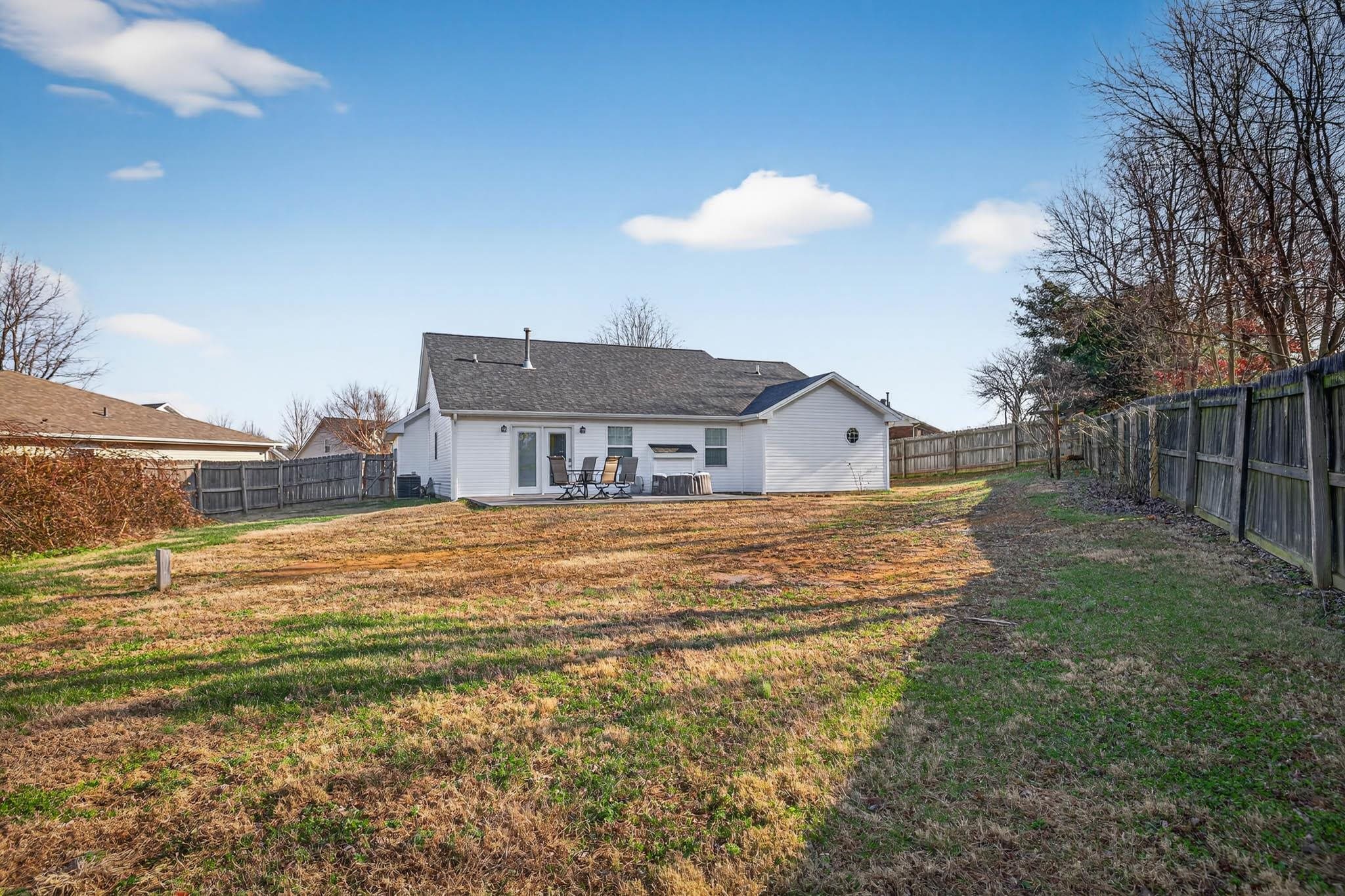 2208 Emerald Ct, Owensboro, Kentucky 42303, 3 Bedrooms Bedrooms, ,2 BathroomsBathrooms,Single Family Residence,For Sale,Emerald Ct,93835