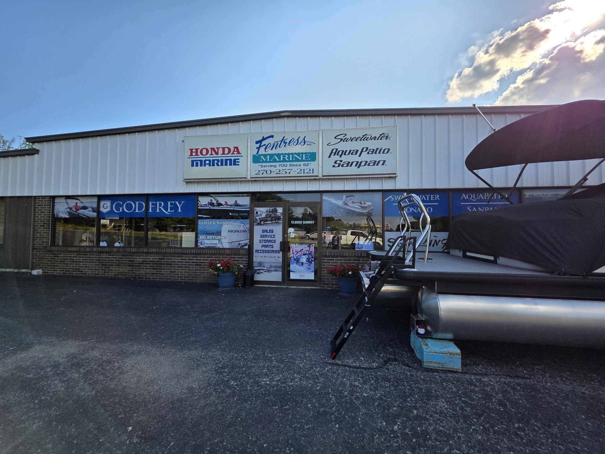 15 Hwy 79, McDaniels, Kentucky 40152-0000, ,Business,For Sale,Hwy 79,93836