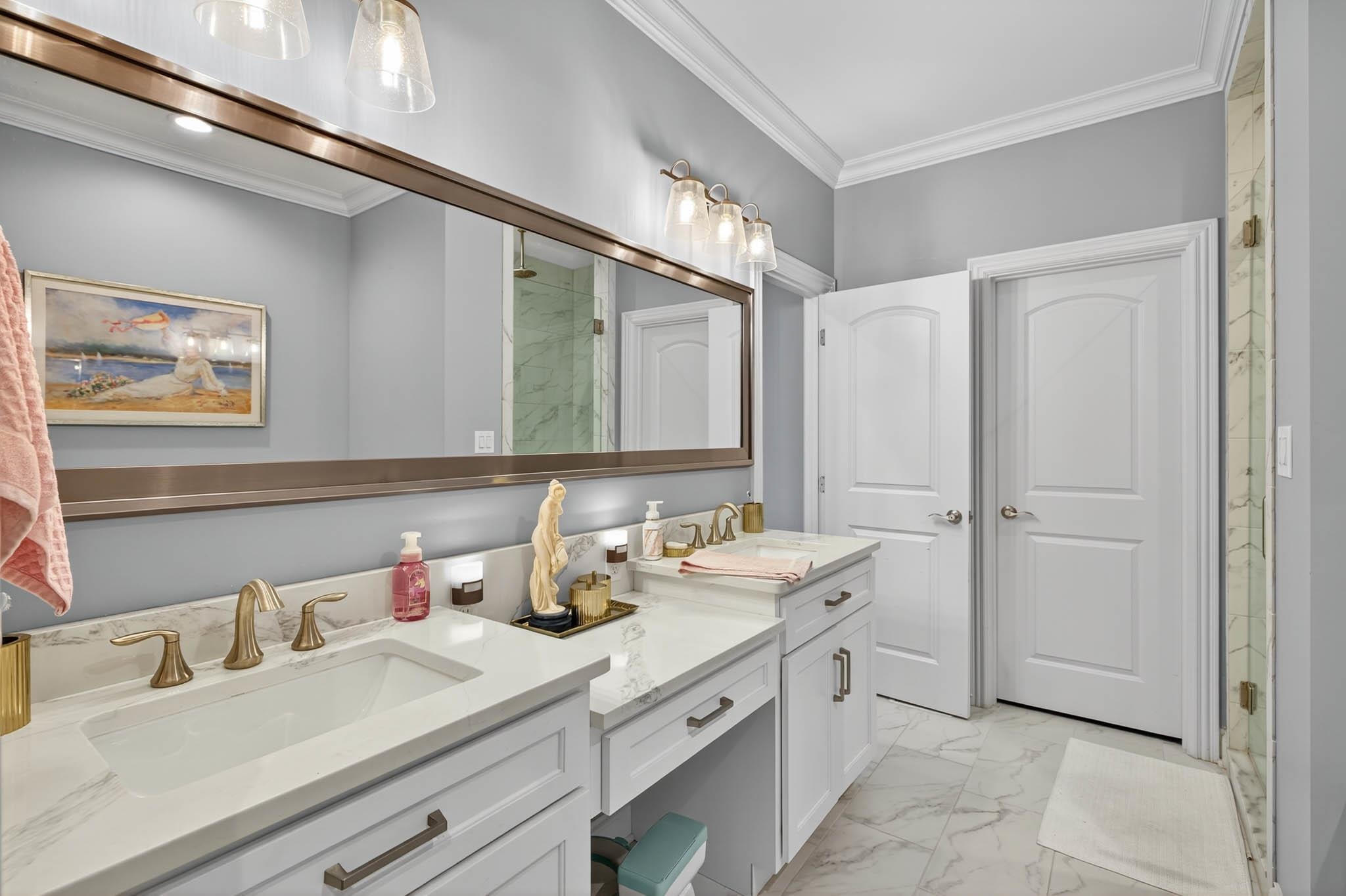 6613 Barcroft Dr, Owensboro, Kentucky 42303, 6 Bedrooms Bedrooms, ,3 BathroomsBathrooms,Single Family Residence,For Sale,Barcroft Dr,93837