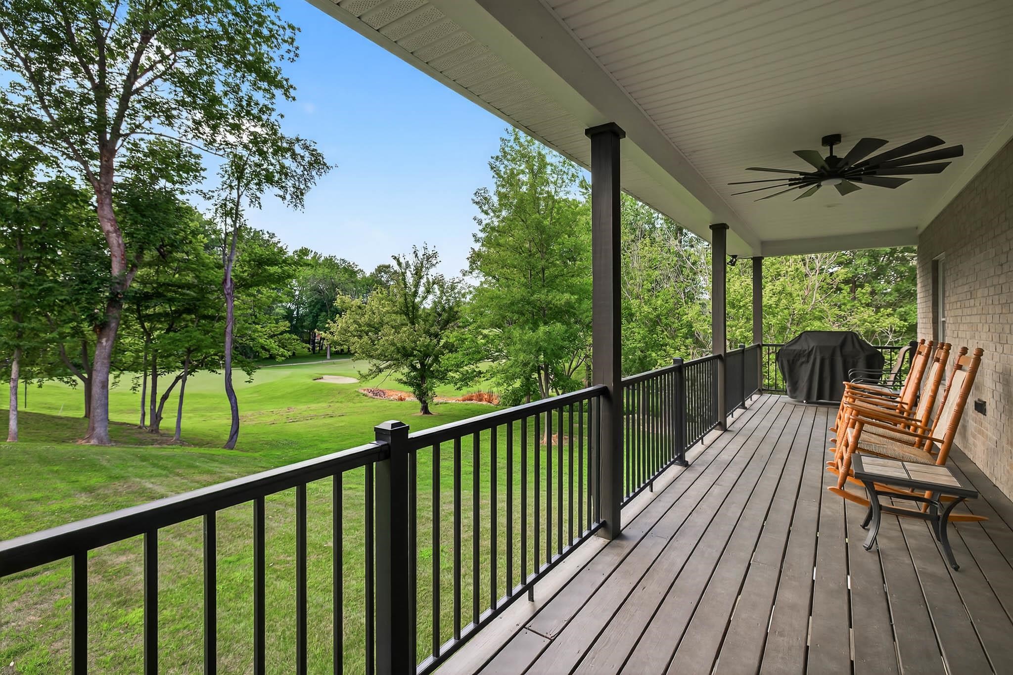 6613 Barcroft Dr, Owensboro, Kentucky 42303, 6 Bedrooms Bedrooms, ,3 BathroomsBathrooms,Single Family Residence,For Sale,Barcroft Dr,93837