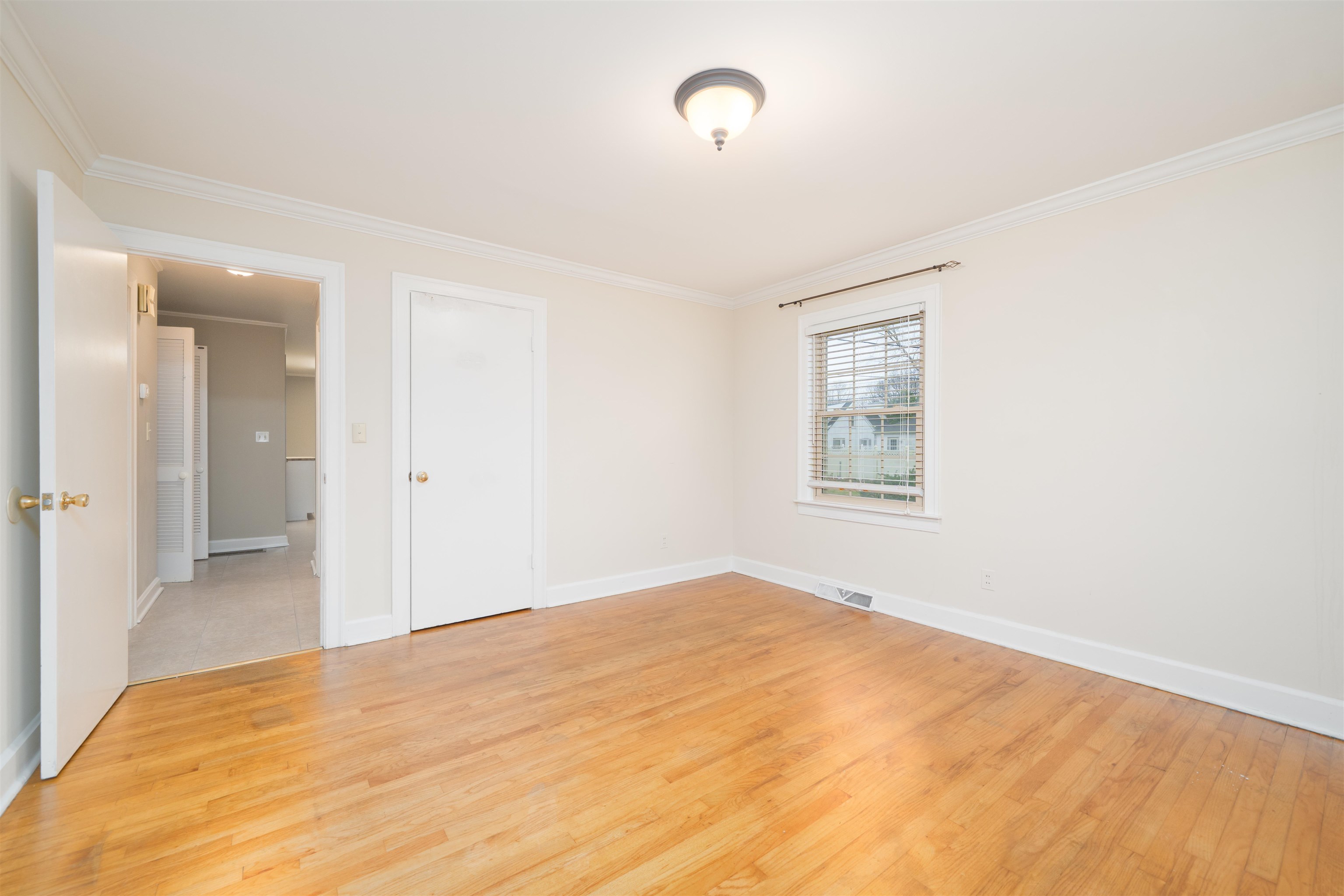 2931 Frederica Street, Owensboro, Kentucky 42303, 4 Bedrooms Bedrooms, ,2 BathroomsBathrooms,Single Family Residence,For Sale,Frederica Street,93842