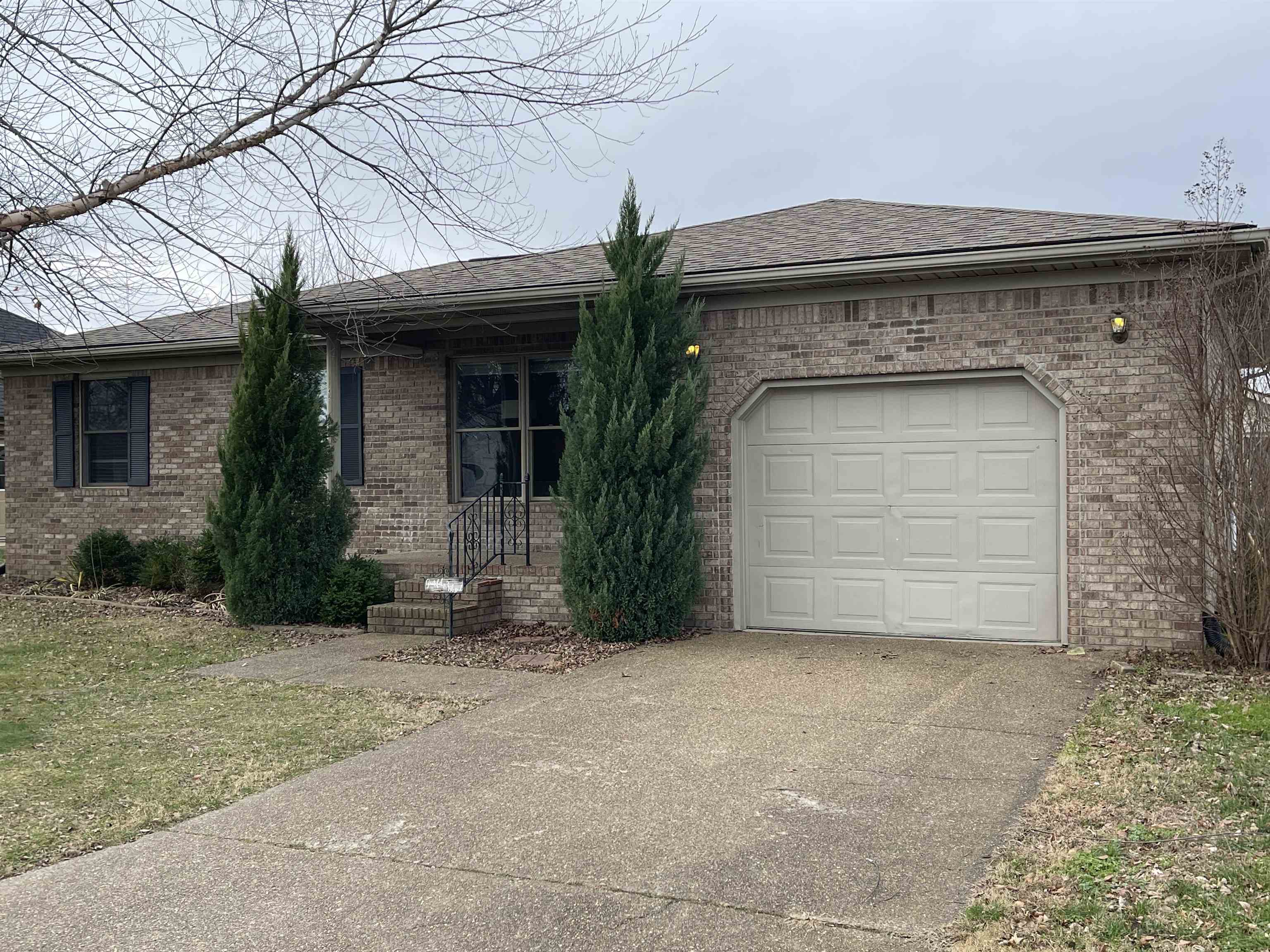 145 Robin Circle, Lewisport, Kentucky 42351, 3 Bedrooms Bedrooms, ,2 BathroomsBathrooms,Single Family Residence,For Sale,Robin Circle,93843