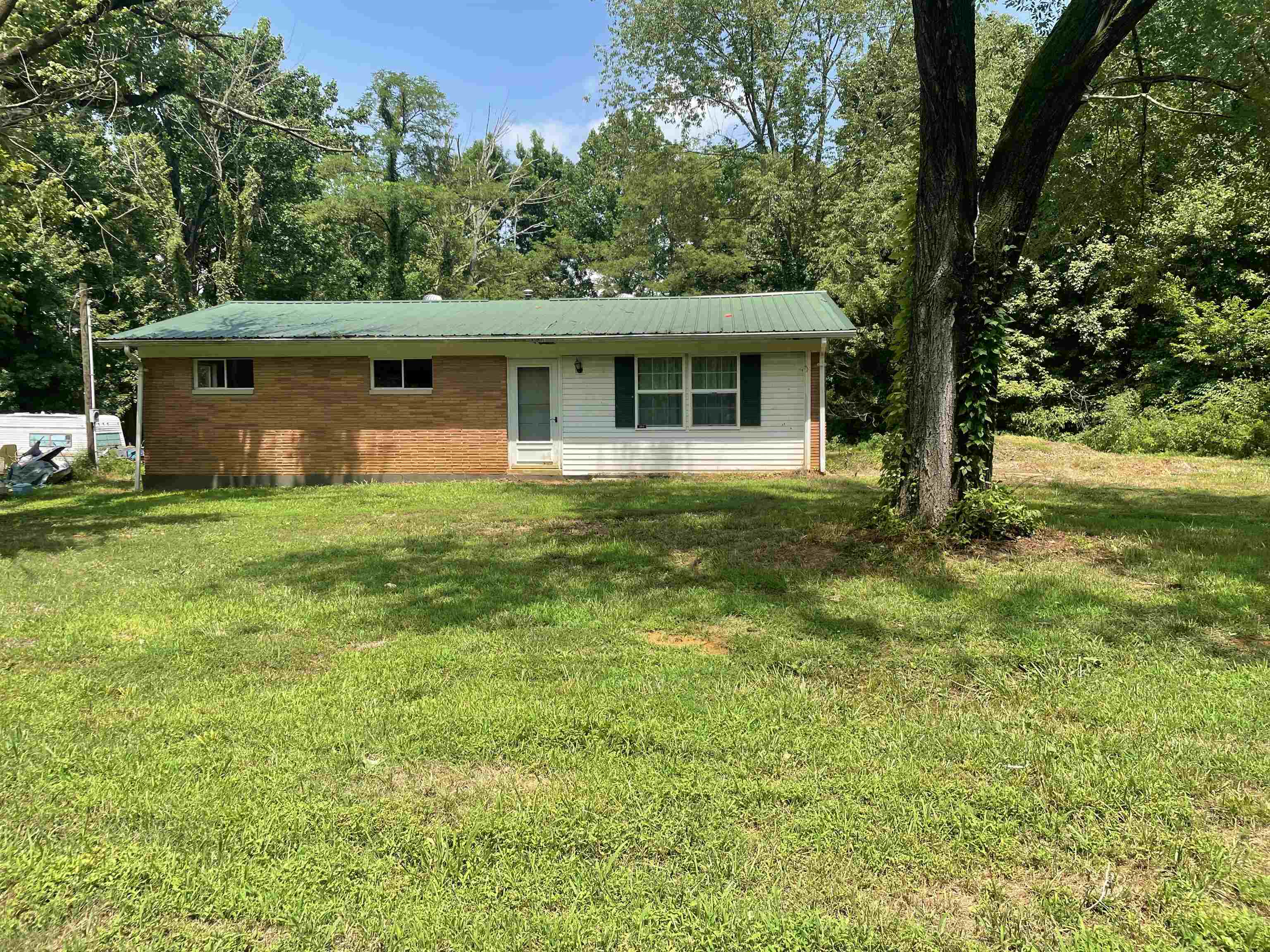 2104 Tick Ridge Rd., Hawesville, Kentucky 42348, 3 Bedrooms Bedrooms, ,1 BathroomBathrooms,Single Family Residence,For Sale,Tick Ridge Rd.,93845