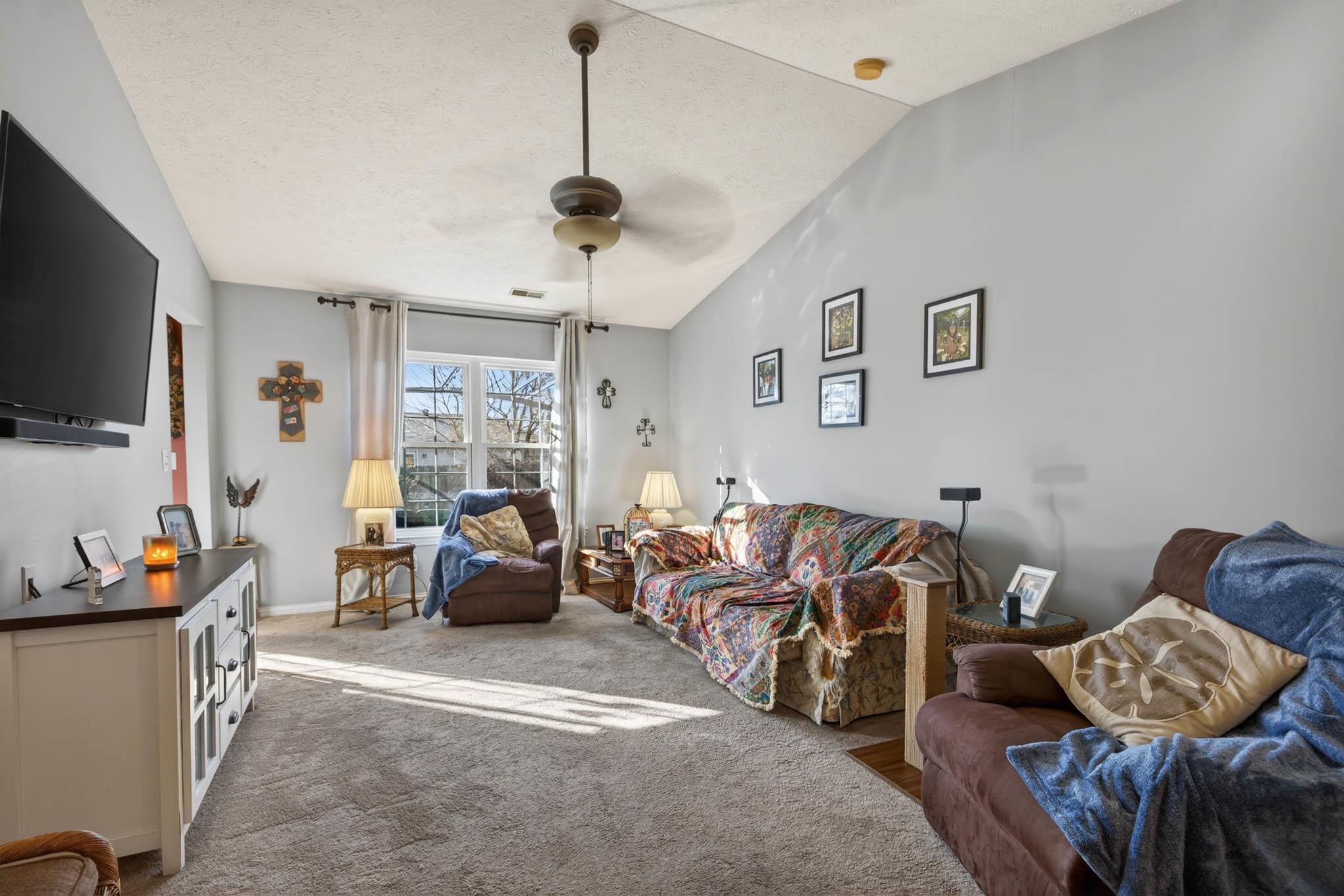 2328 Homestead Pointe, Owensboro, Kentucky 42301, 3 Bedrooms Bedrooms, ,2 BathroomsBathrooms,Single Family Residence,For Sale,Homestead Pointe,93848