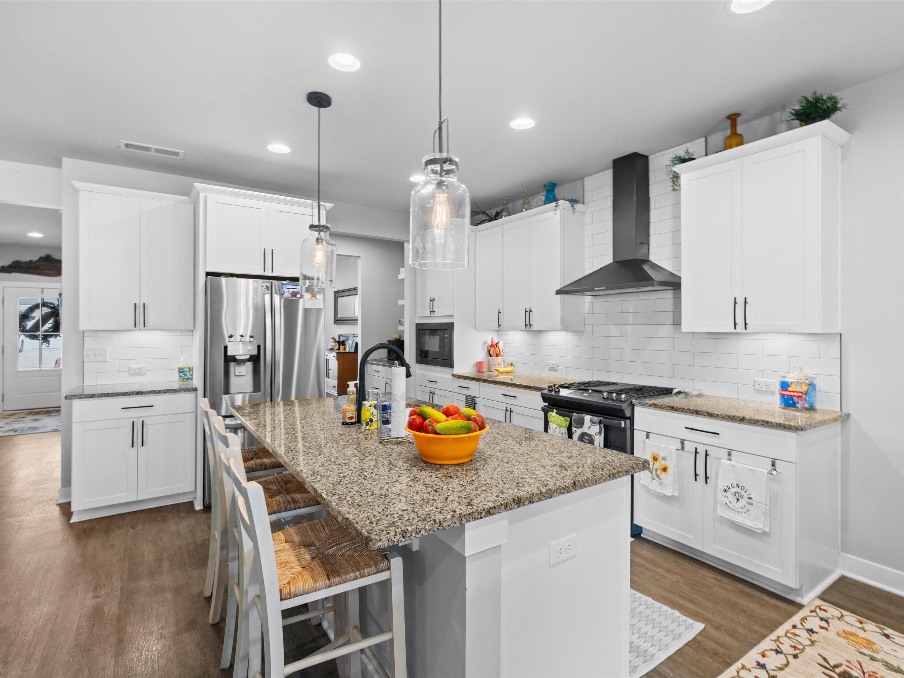 3905 Brookfield Dr, Owensboro, Kentucky 42303, 4 Bedrooms Bedrooms, ,2 BathroomsBathrooms,Single Family Residence,For Sale,Brookfield Dr,93849