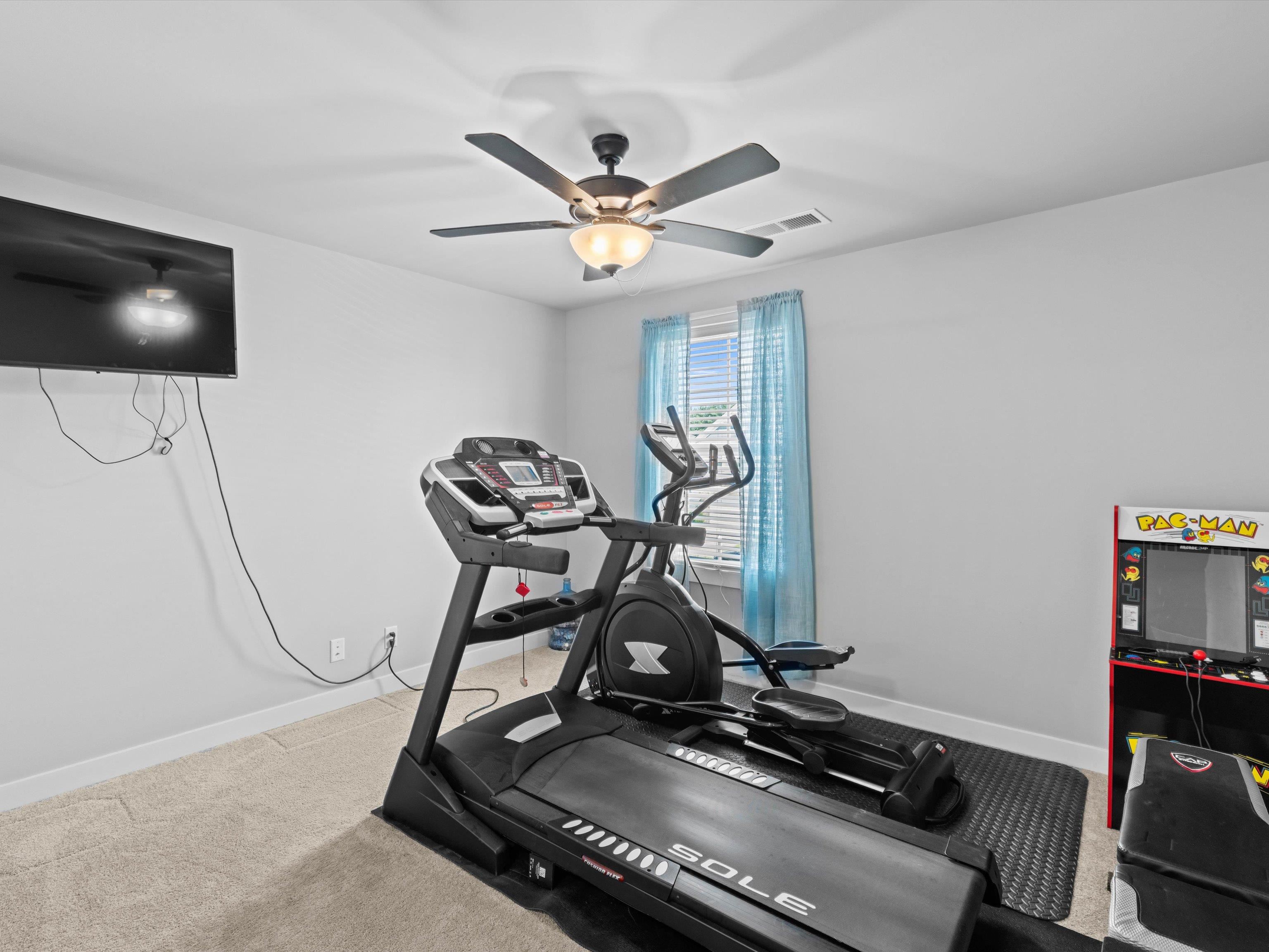 3905 Brookfield Dr, Owensboro, Kentucky 42303, 4 Bedrooms Bedrooms, ,2 BathroomsBathrooms,Single Family Residence,For Sale,Brookfield Dr,93849