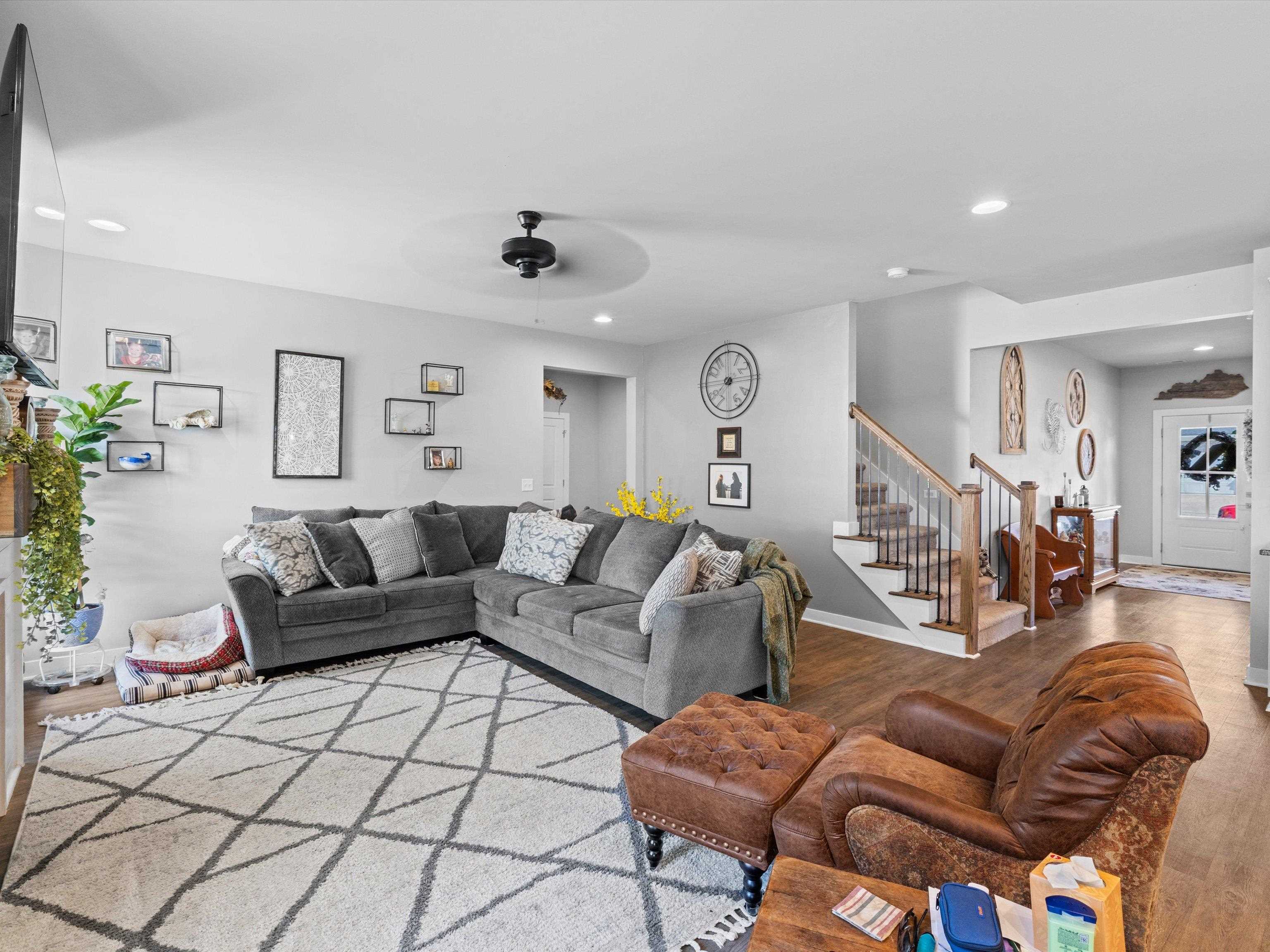 3905 Brookfield Dr, Owensboro, Kentucky 42303, 4 Bedrooms Bedrooms, ,2 BathroomsBathrooms,Single Family Residence,For Sale,Brookfield Dr,93849