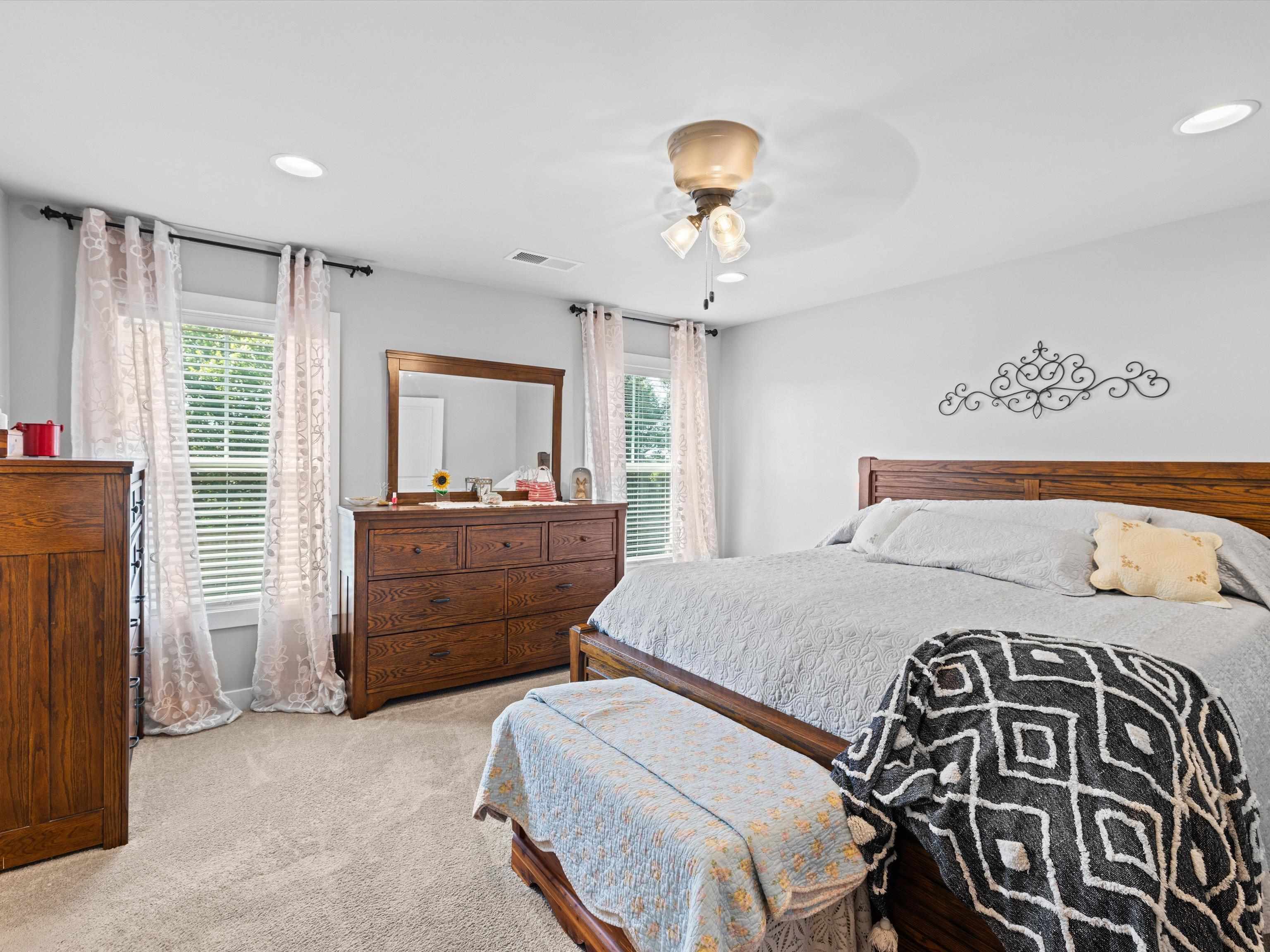 3905 Brookfield Dr, Owensboro, Kentucky 42303, 4 Bedrooms Bedrooms, ,2 BathroomsBathrooms,Single Family Residence,For Sale,Brookfield Dr,93849