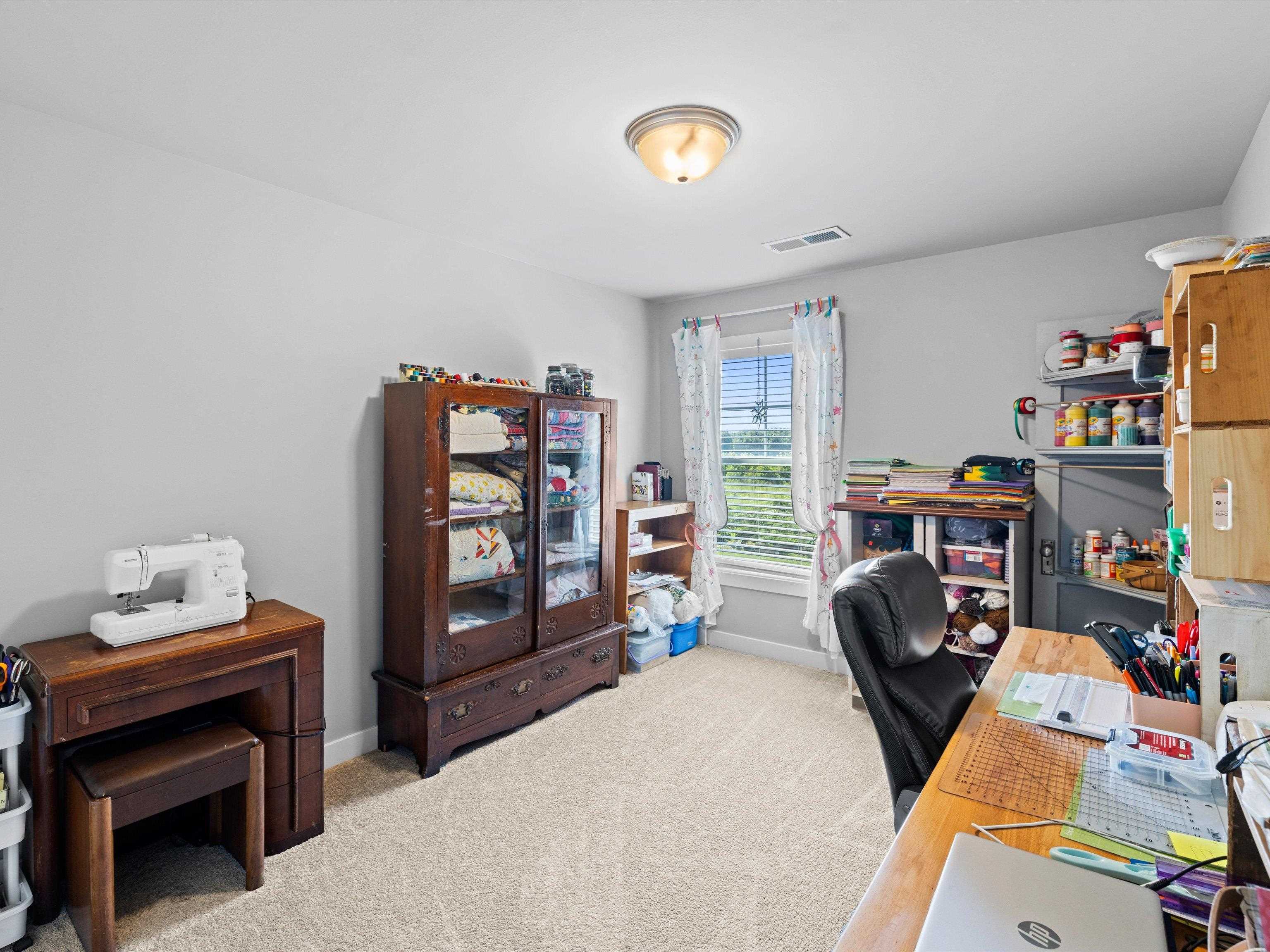 3905 Brookfield Dr, Owensboro, Kentucky 42303, 4 Bedrooms Bedrooms, ,2 BathroomsBathrooms,Single Family Residence,For Sale,Brookfield Dr,93849