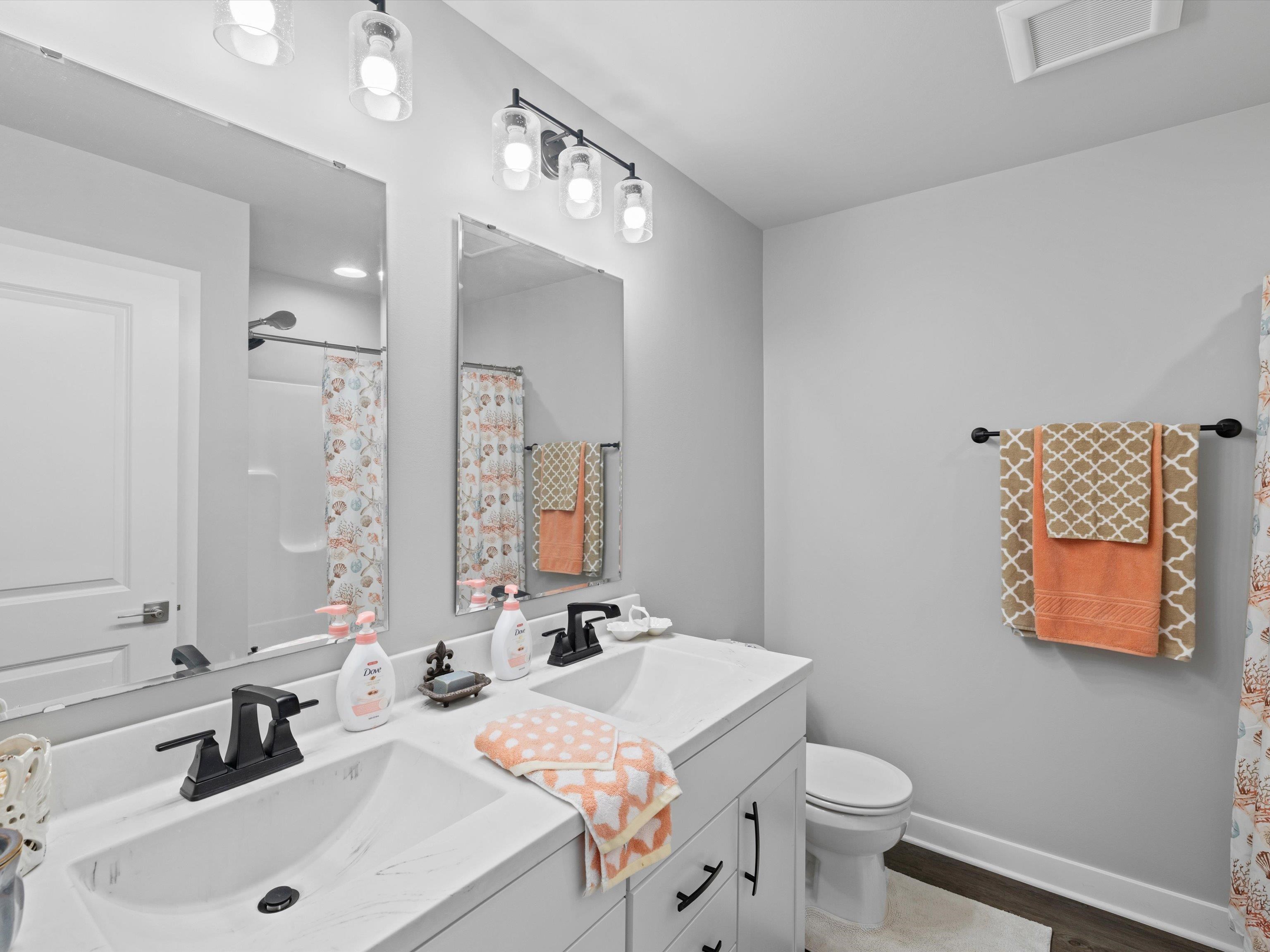 3905 Brookfield Dr, Owensboro, Kentucky 42303, 4 Bedrooms Bedrooms, ,2 BathroomsBathrooms,Single Family Residence,For Sale,Brookfield Dr,93849