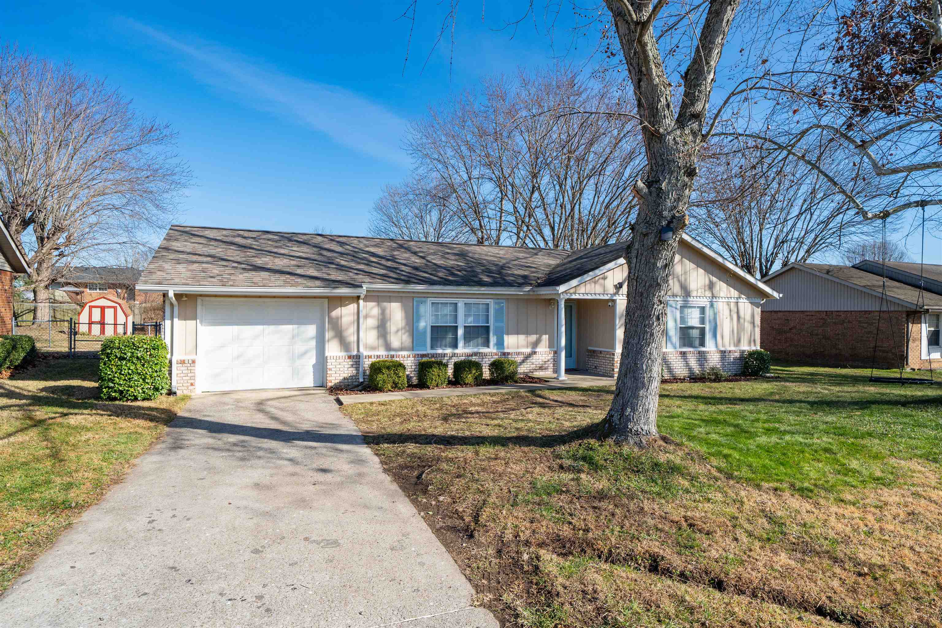 1305 Cherry Ln, Beaver Dam, Kentucky 42320, 3 Bedrooms Bedrooms, ,2 BathroomsBathrooms,Single Family Residence,For Sale,Cherry Ln,93850