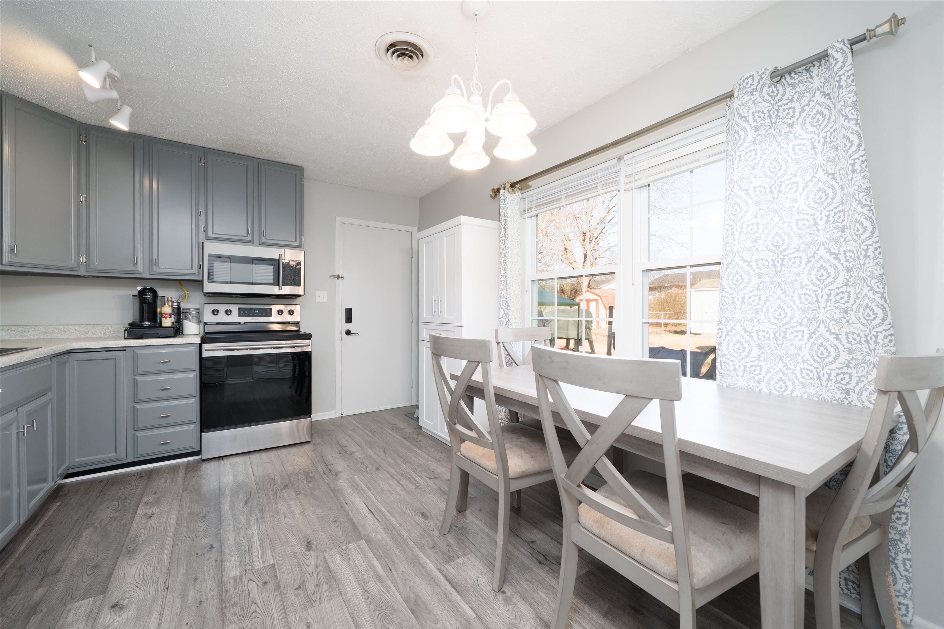 1305 Cherry Ln, Beaver Dam, Kentucky 42320, 3 Bedrooms Bedrooms, ,2 BathroomsBathrooms,Single Family Residence,For Sale,Cherry Ln,93850