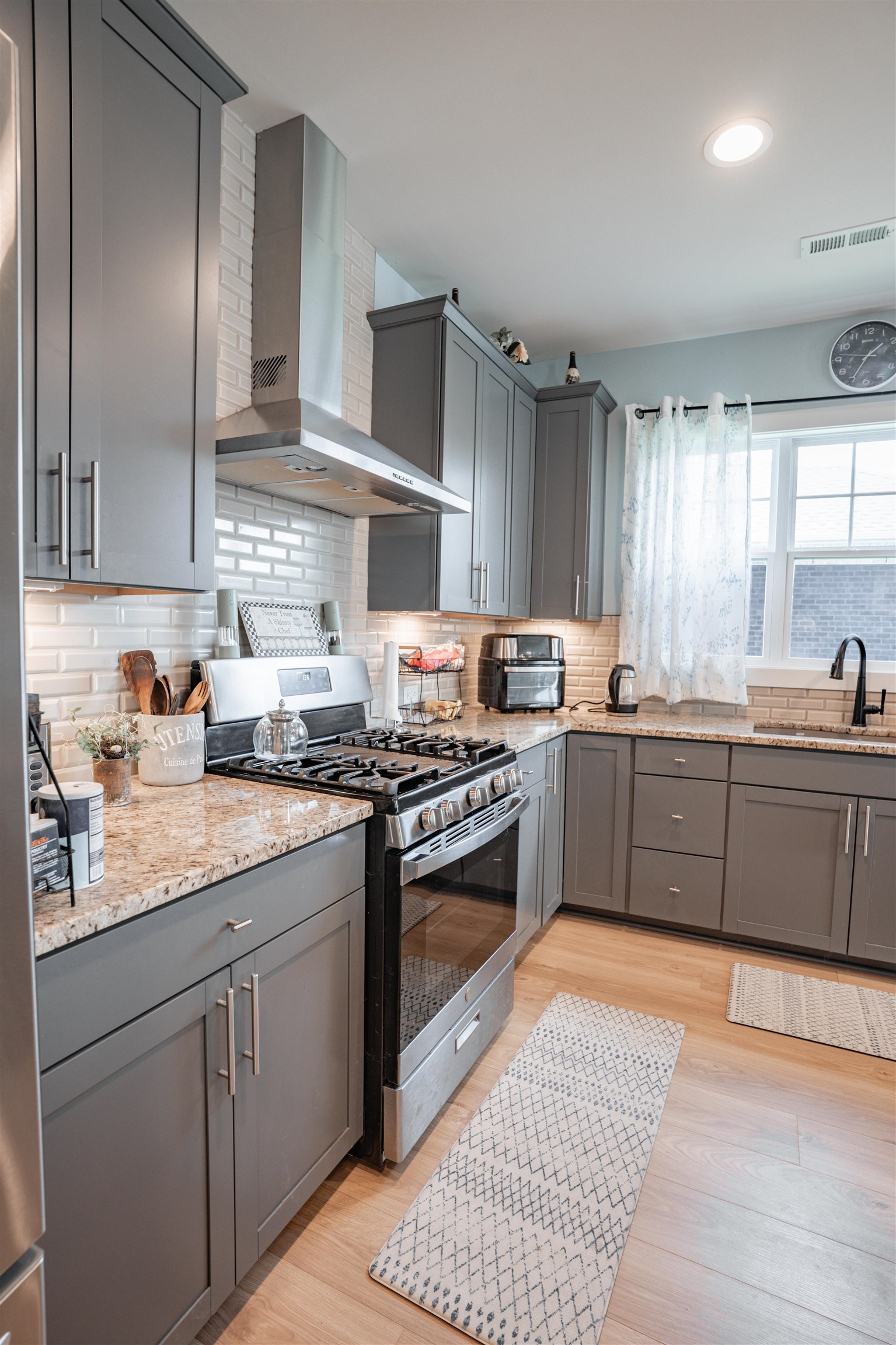 4122 Pinta Dr, Owensboro, Kentucky 42301, 3 Bedrooms Bedrooms, ,2 BathroomsBathrooms,Single Family Residence,For Sale,Pinta Dr,93853